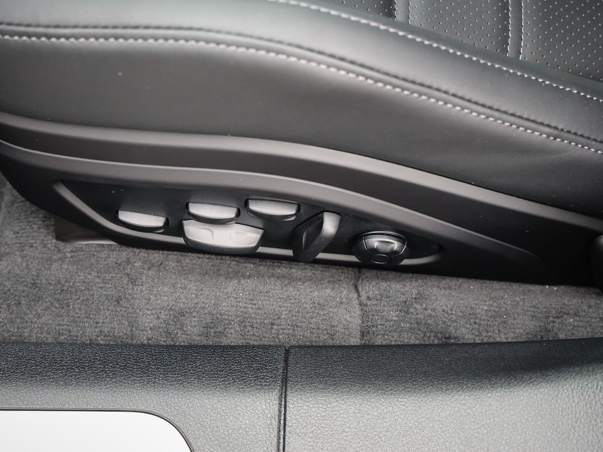 Porsche Panamera view 26