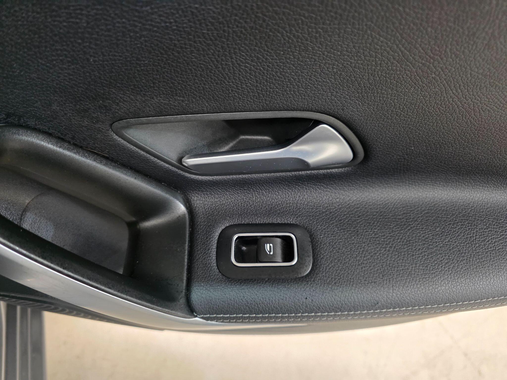 Mercedes-Benz A Class view 21