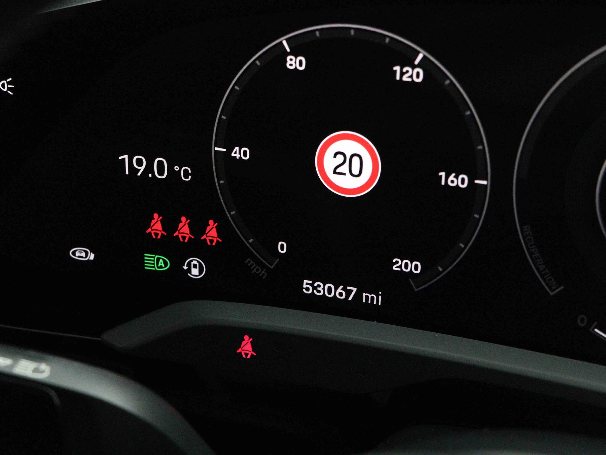 Porsche Taycan view 38