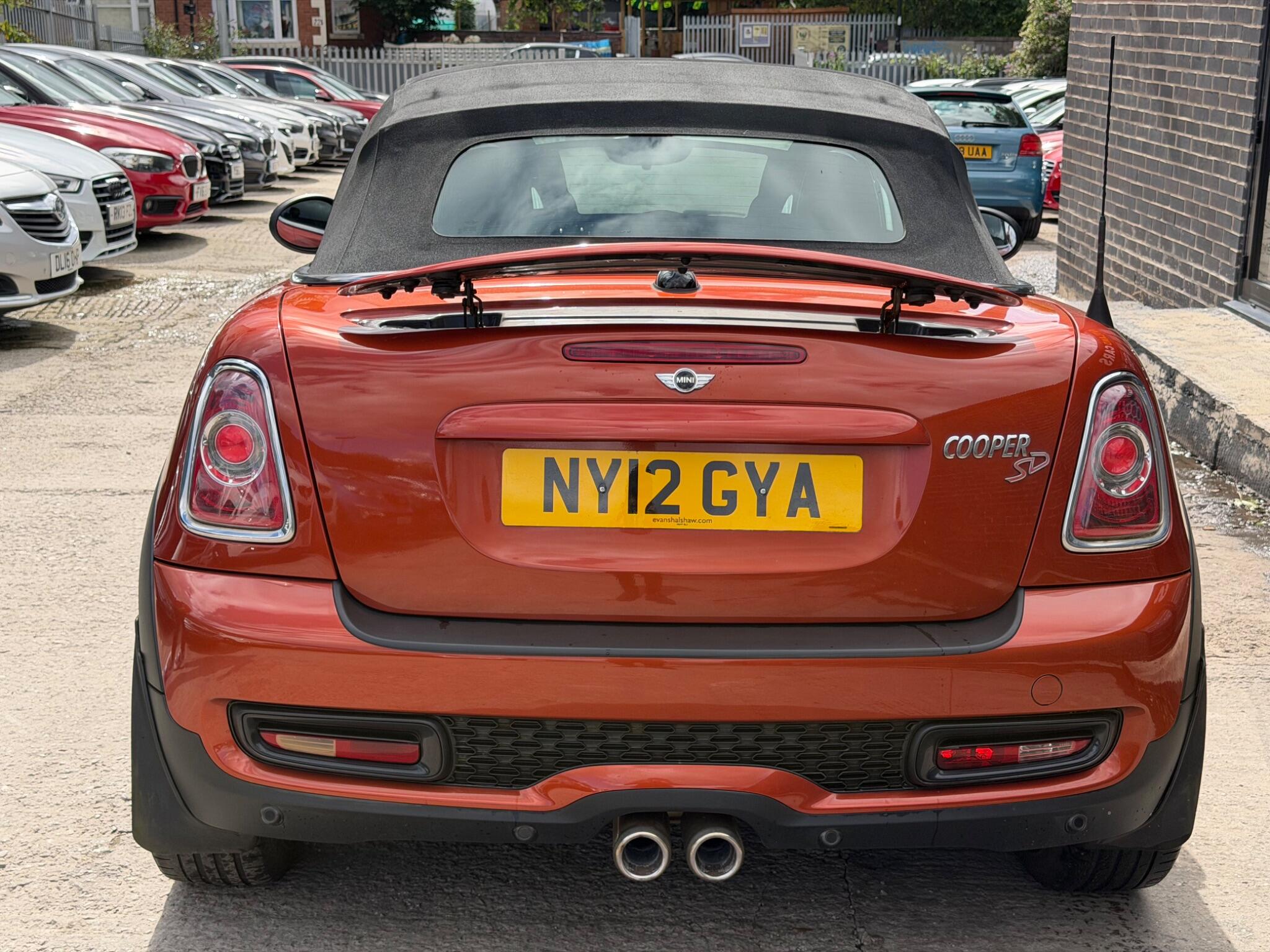 Mini Roadster view 5