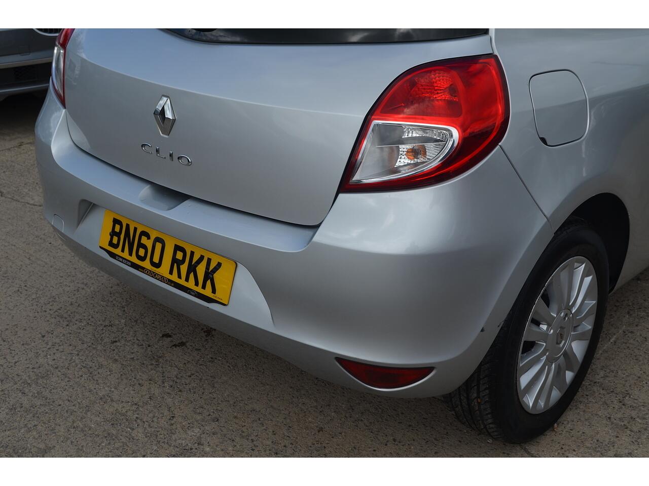 Renault Clio view 33