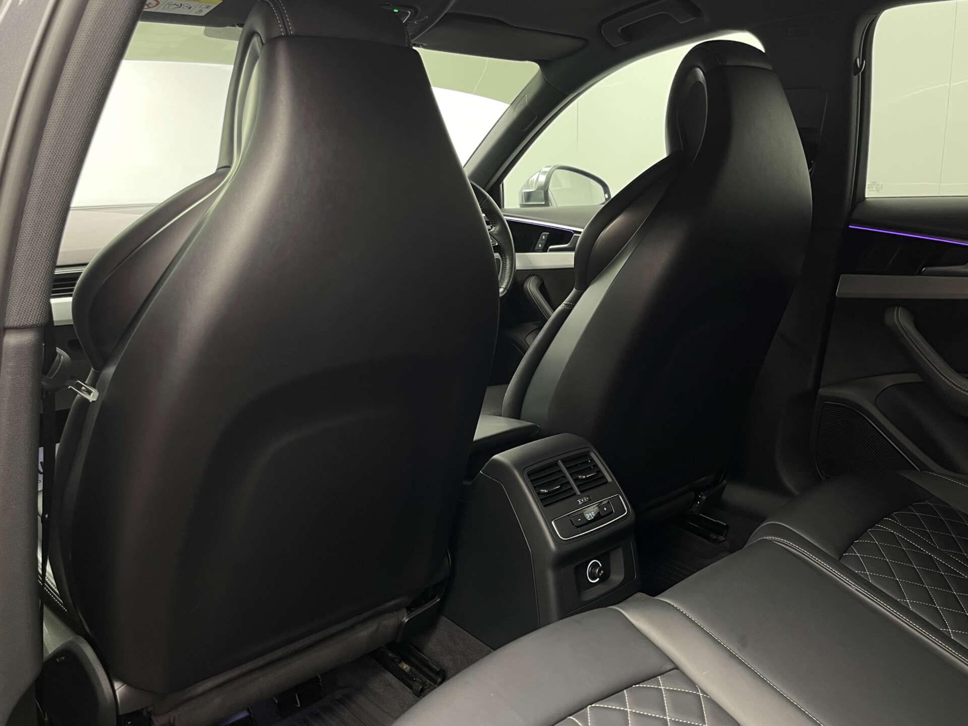 Audi S4 Avant view 42