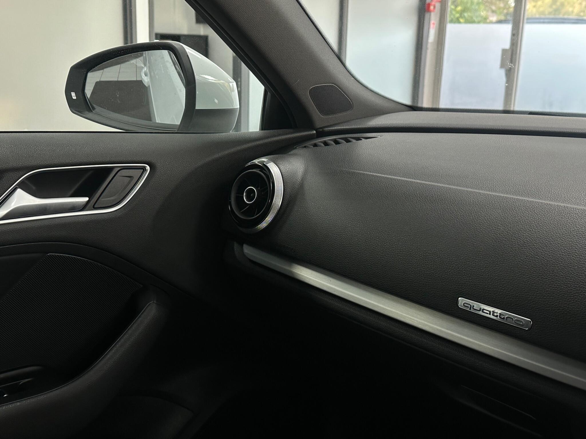 Audi A3 view 26