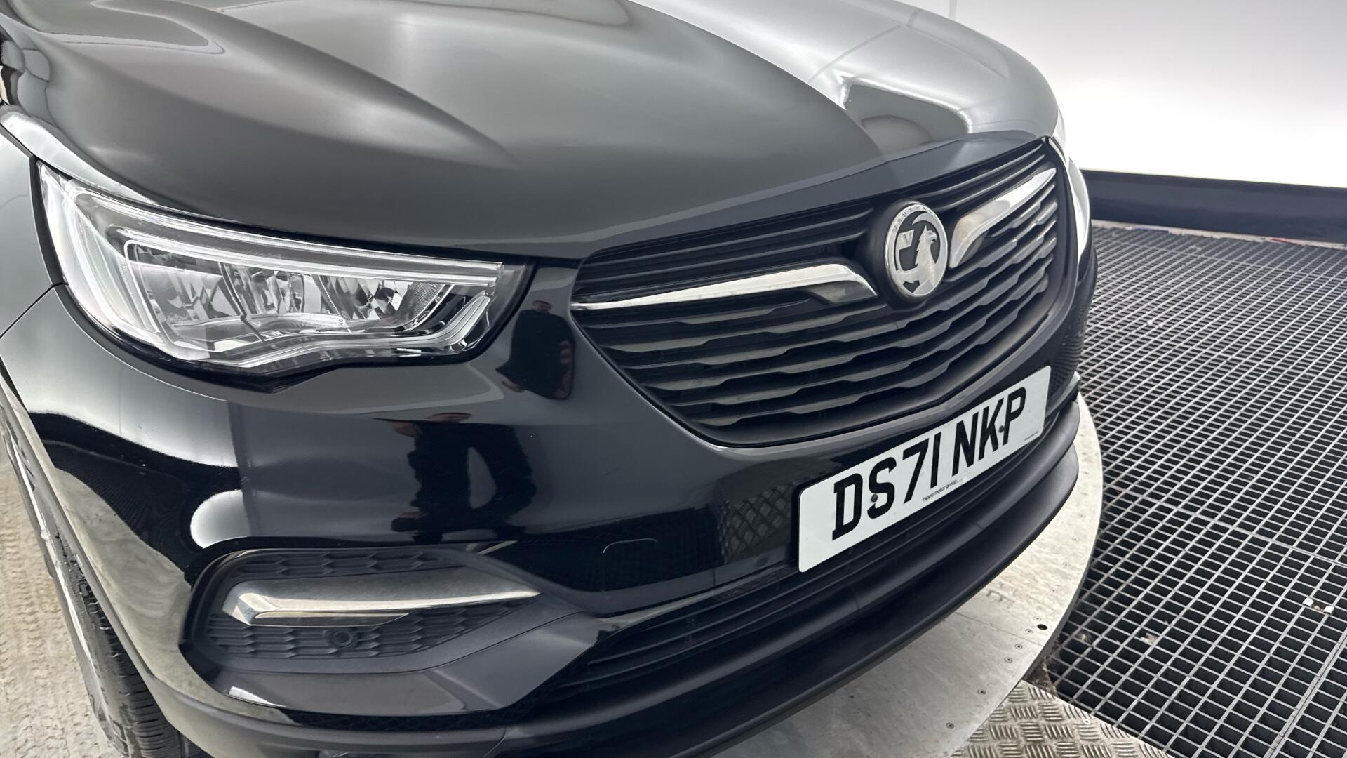 Vauxhall Grandland X view 25