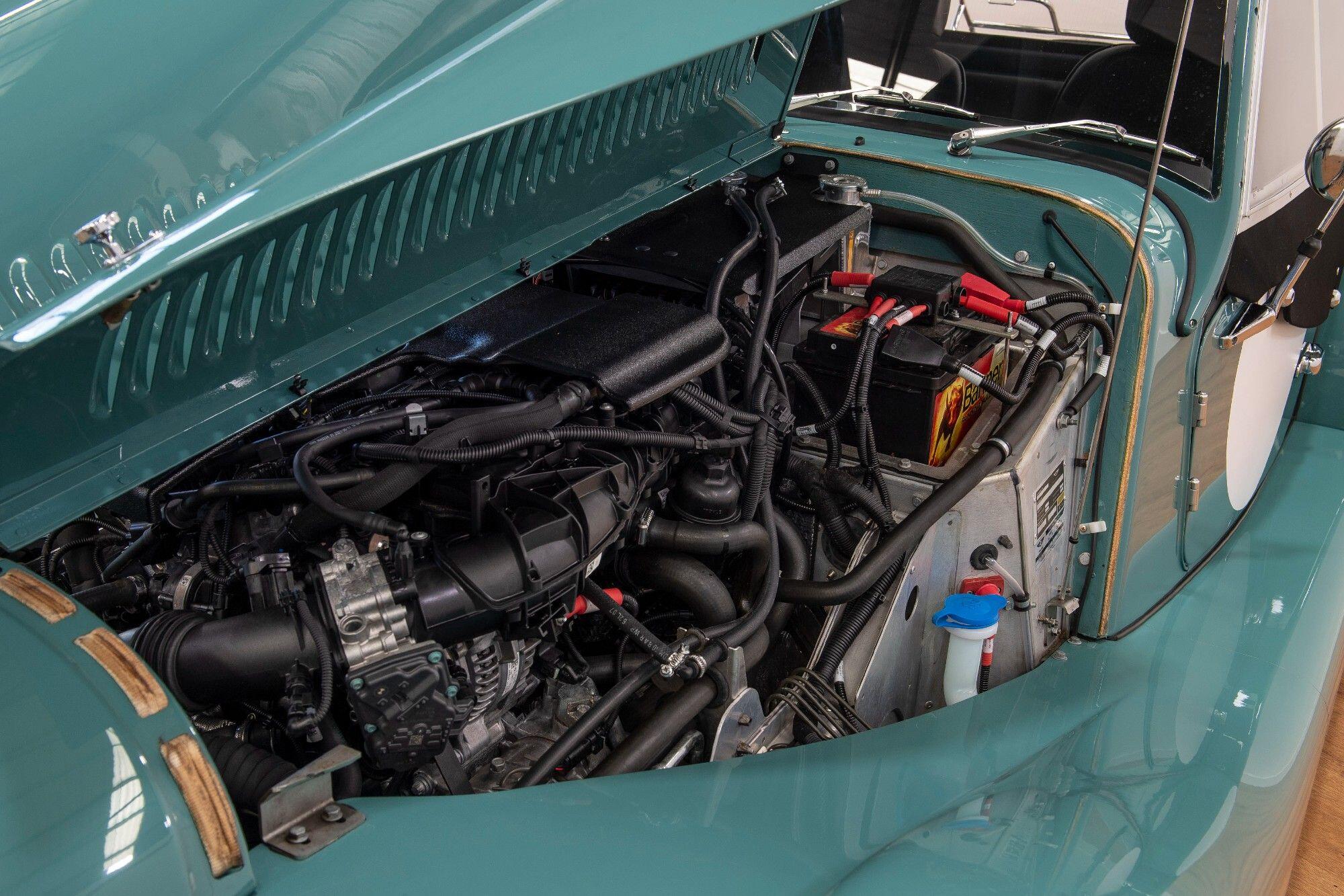 Morgan Plus Four view 28