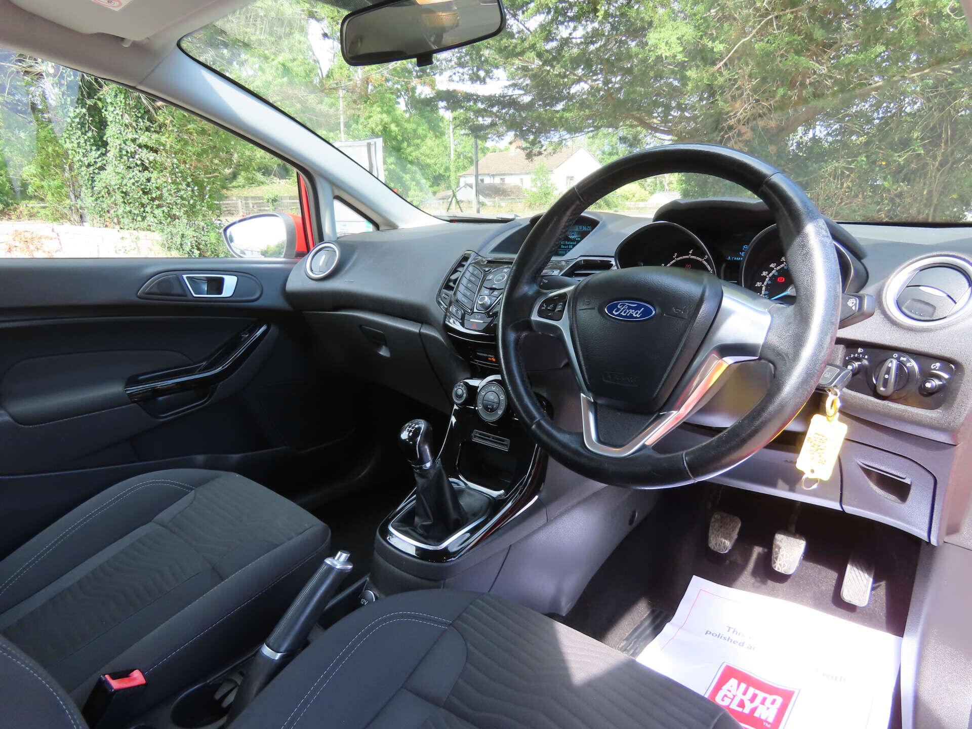 Ford Fiesta view 7