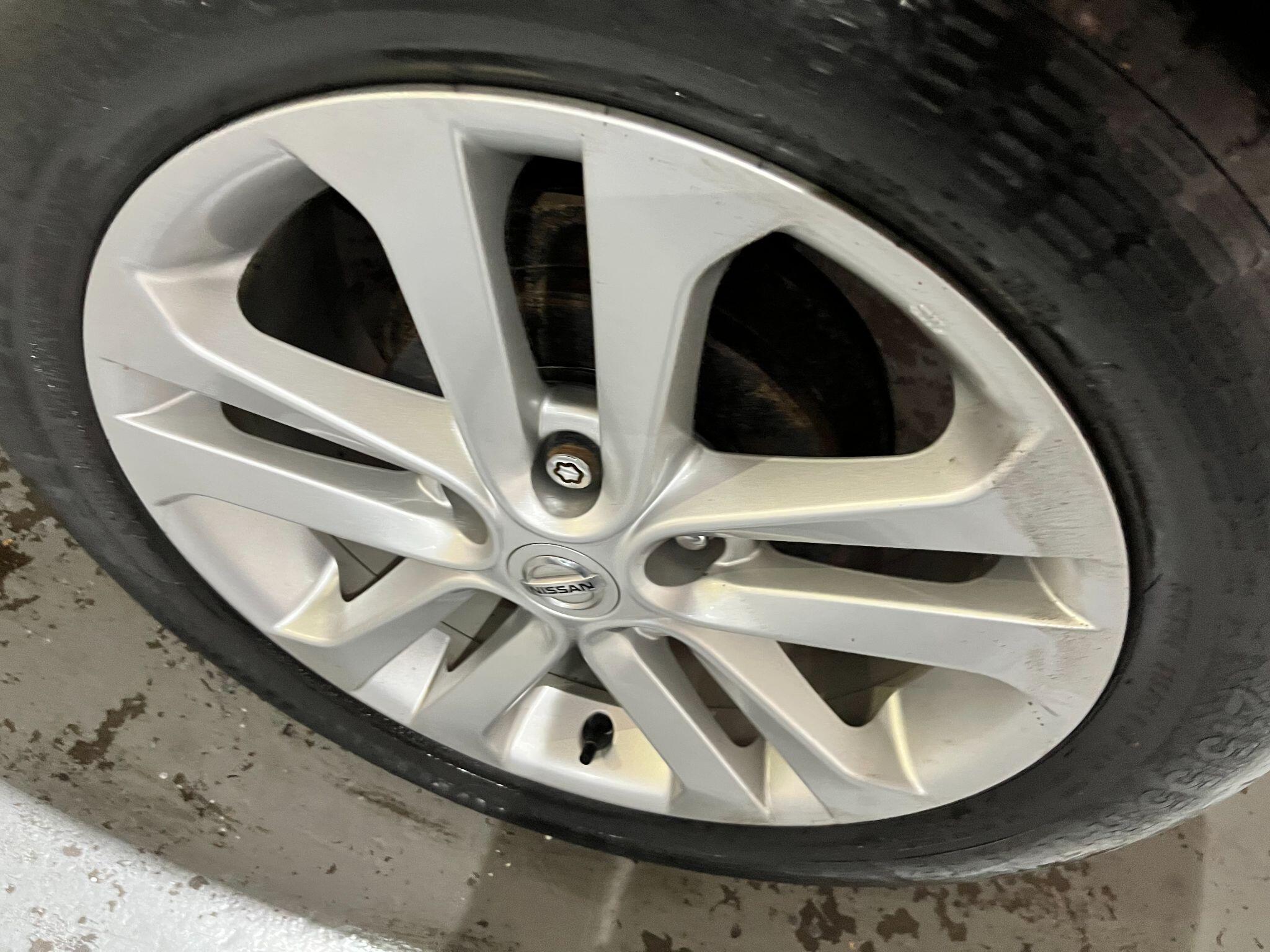 Nissan Juke view 43