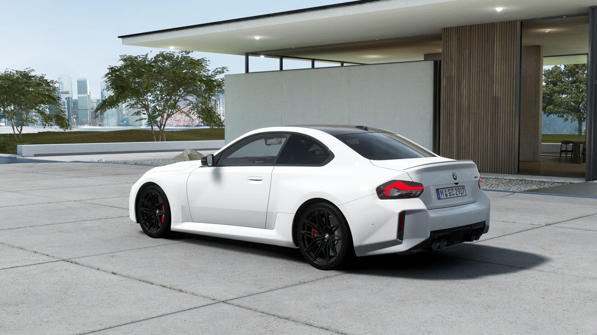 BMW M2 view 3