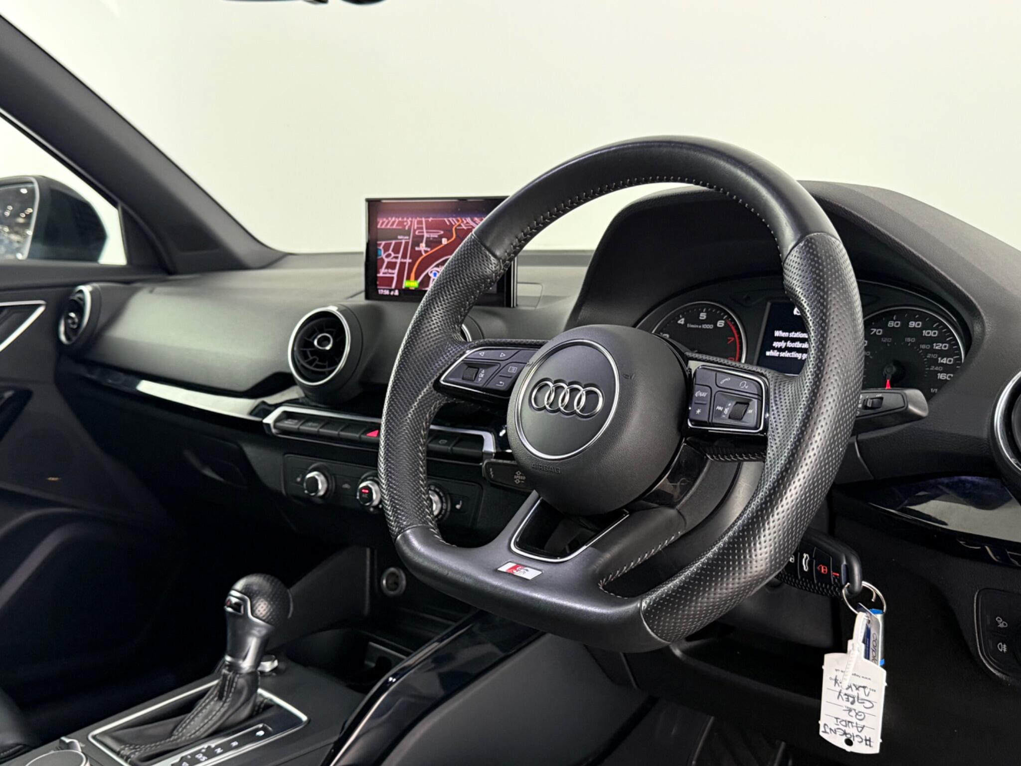 Audi Q2 view 3