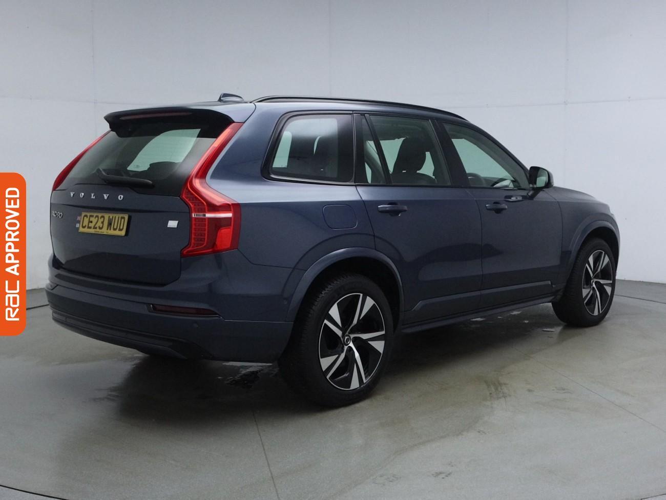Volvo XC90 view 34