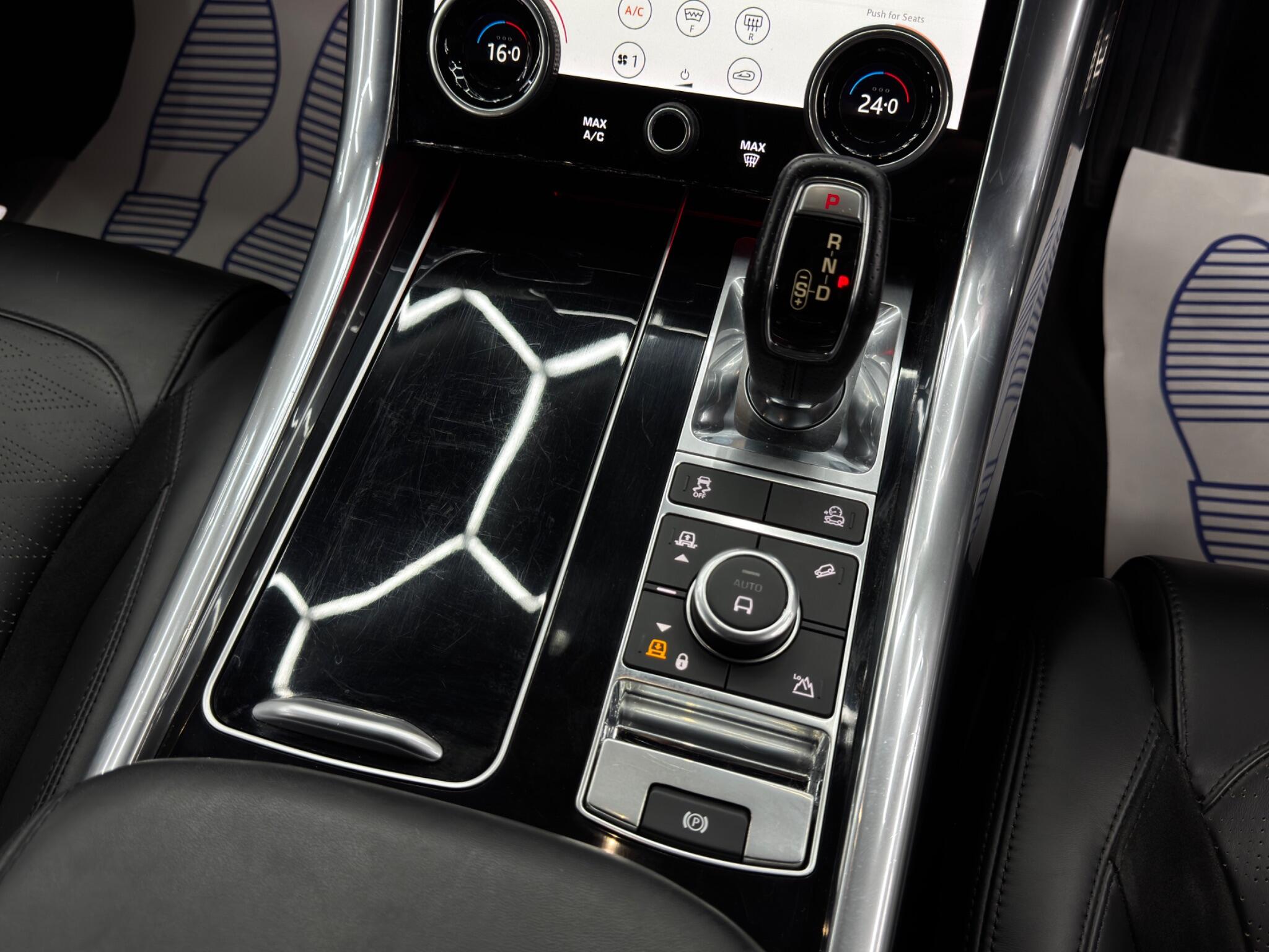 Land Rover Range Rover Sport view 26