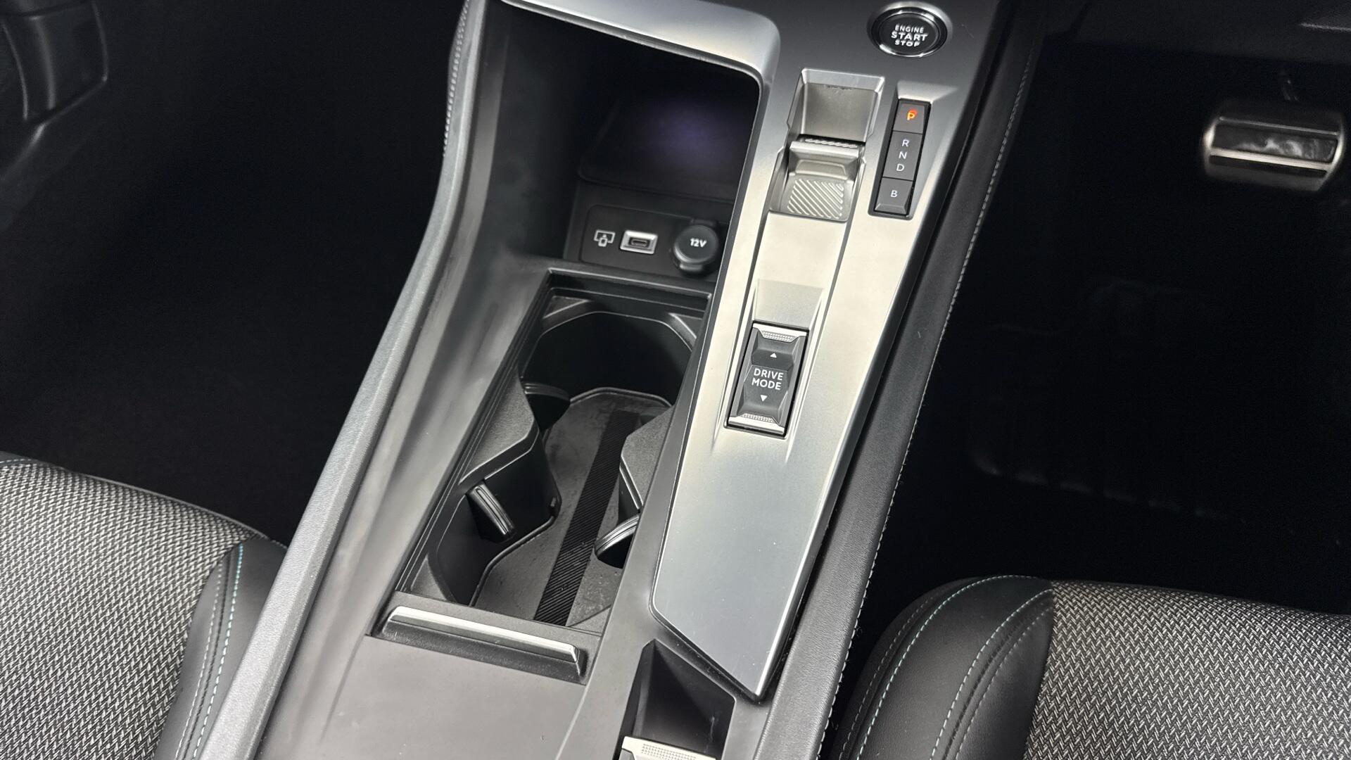 Peugeot 308 view 37