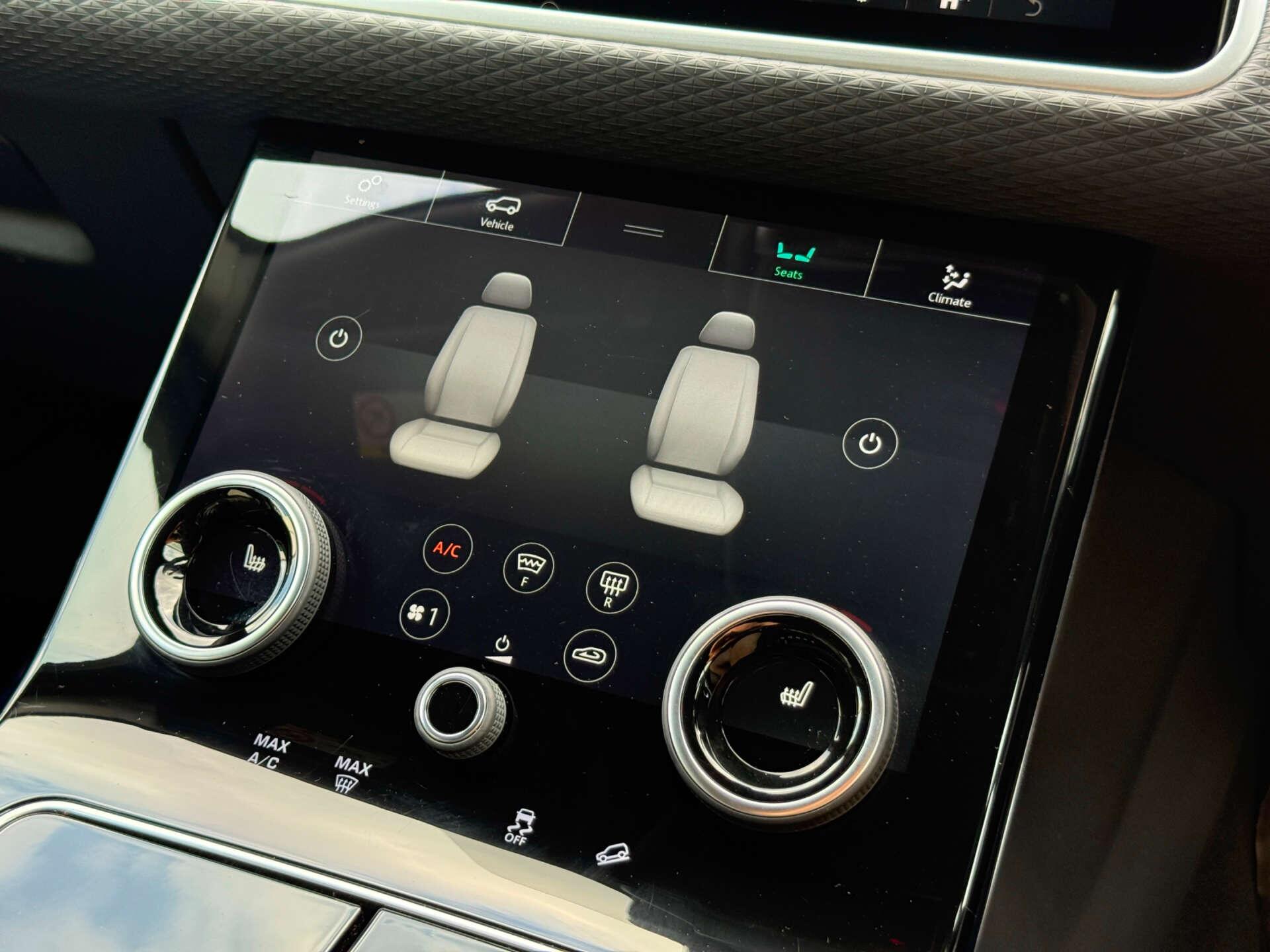 Land Rover Range Rover Velar view 75