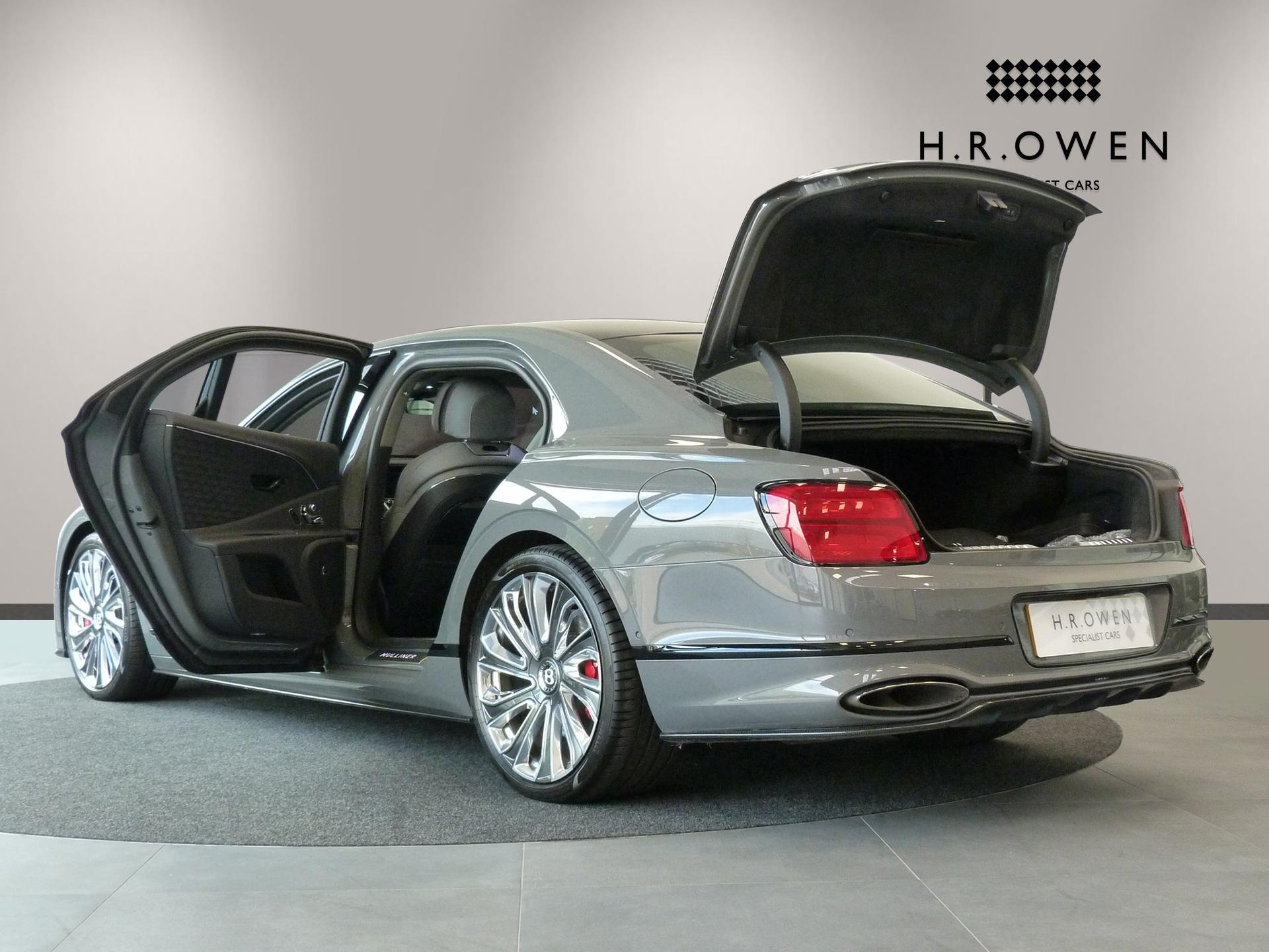 Bentley Flying Spur view 16