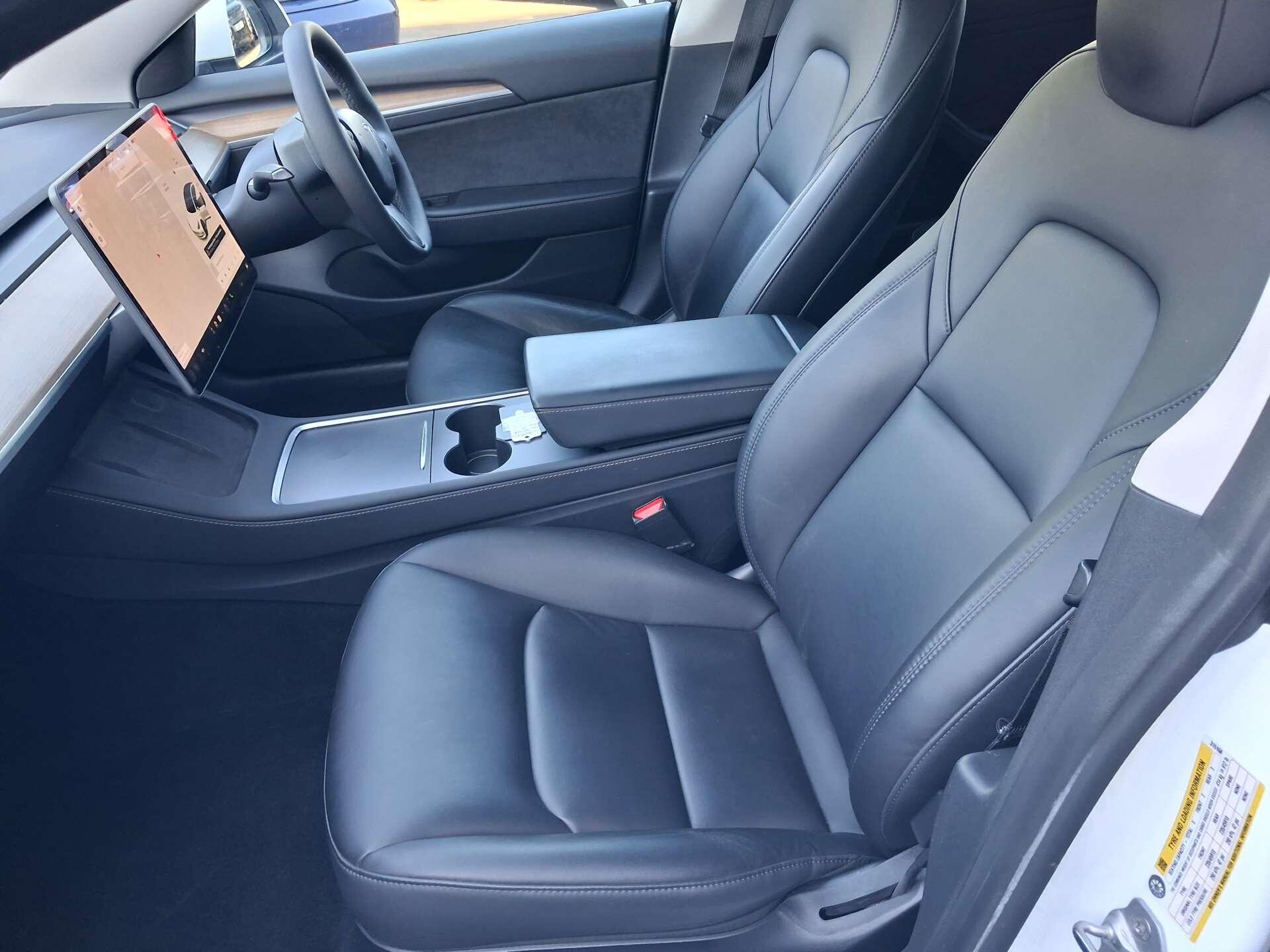 Tesla Model 3 view 17