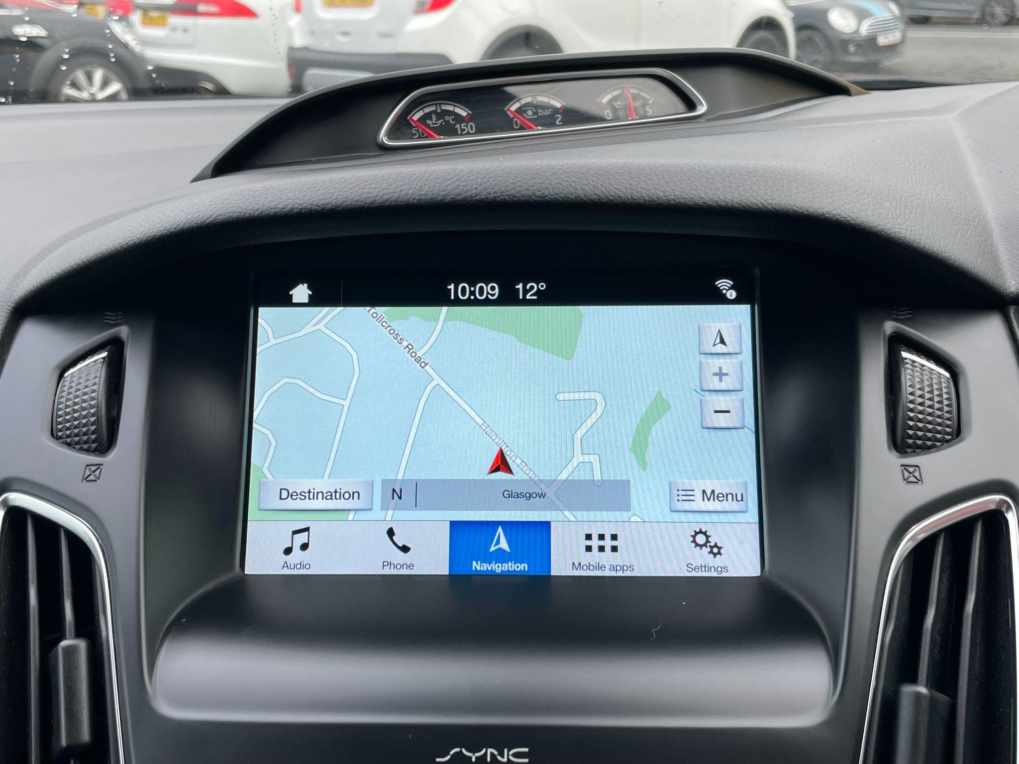 Ford Focus view 26