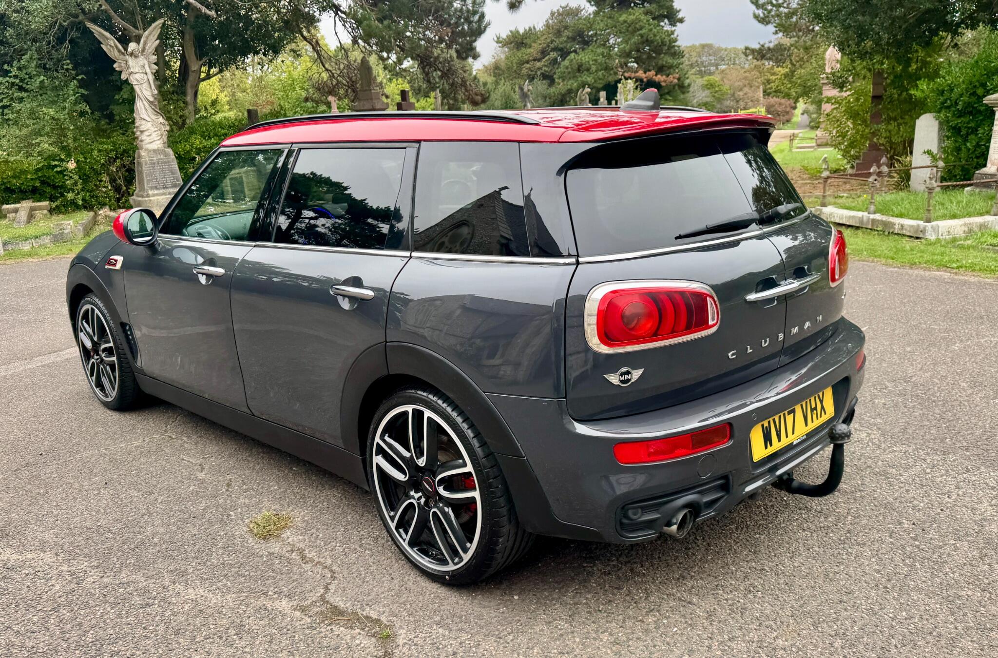 Mini Clubman view 12
