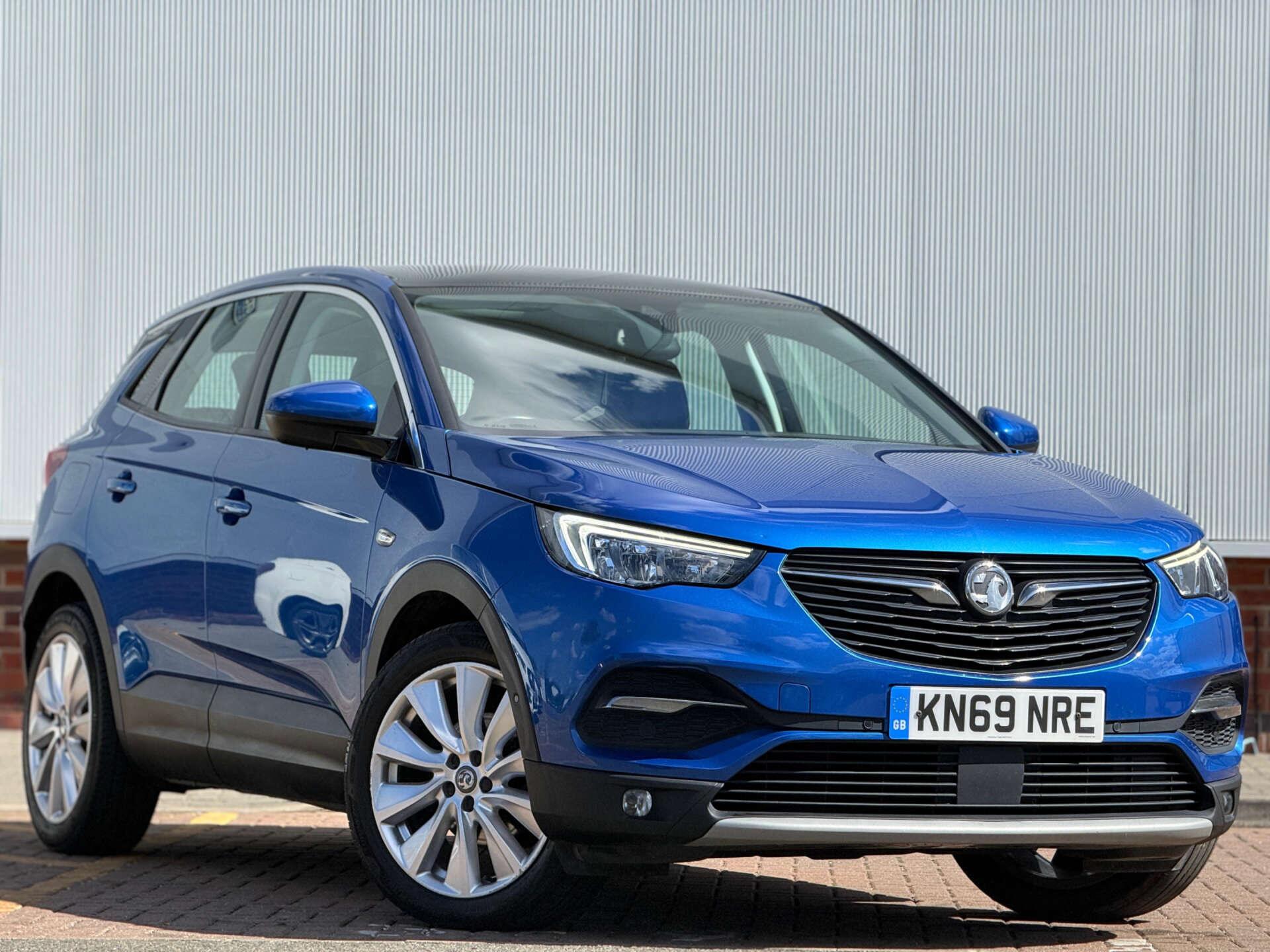 Vauxhall Grandland X view 5