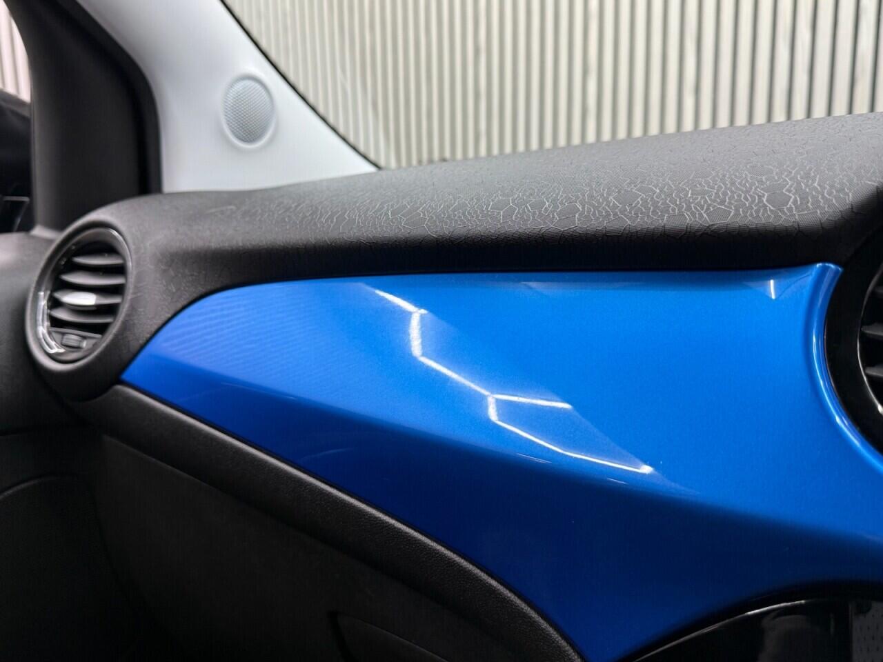 Vauxhall Adam view 19