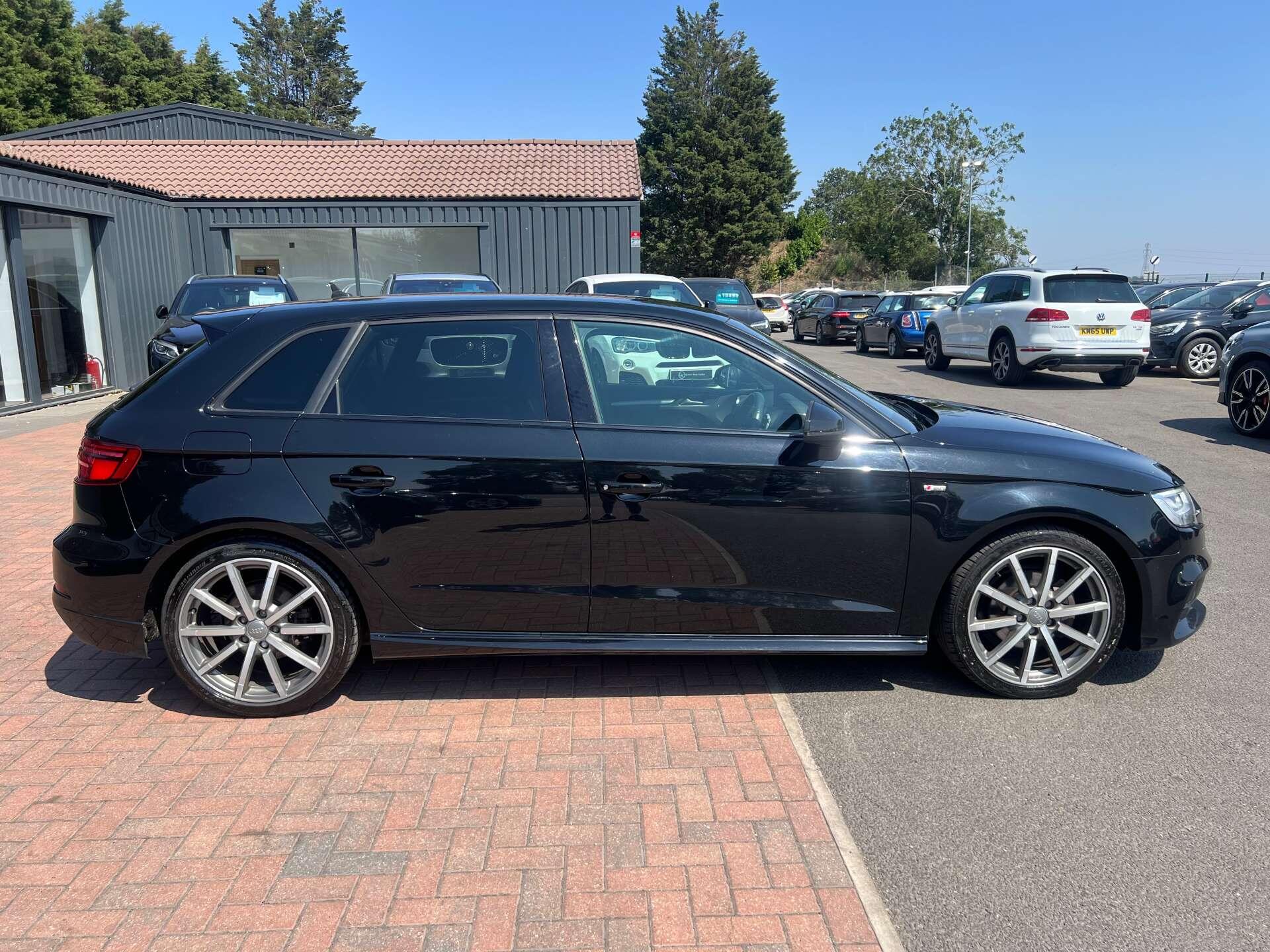 Audi A3 view 6