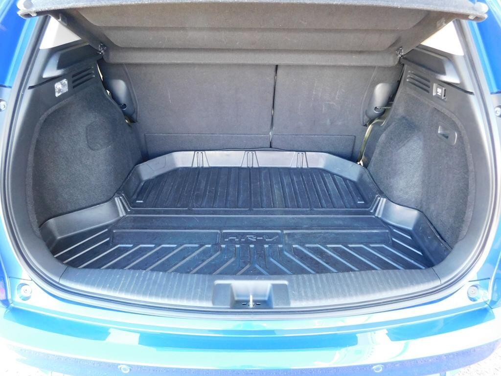 HR-V