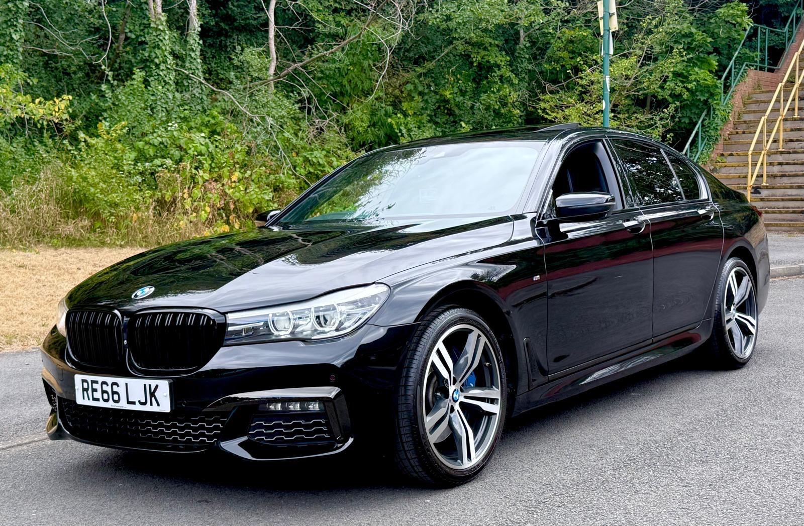 BMW 7 Series view 97