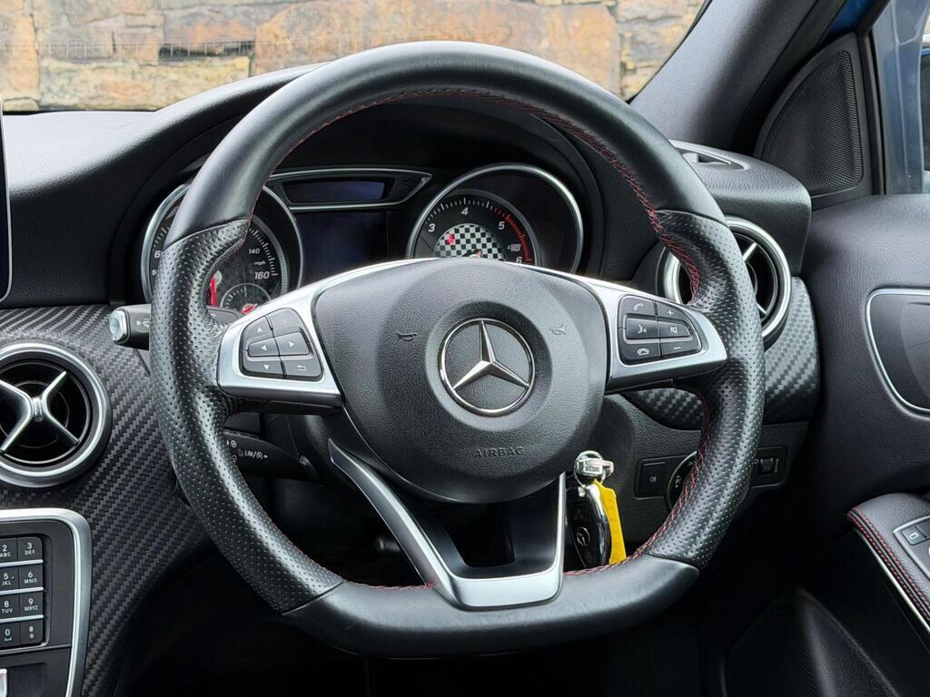 Mercedes-Benz A-Class view 39