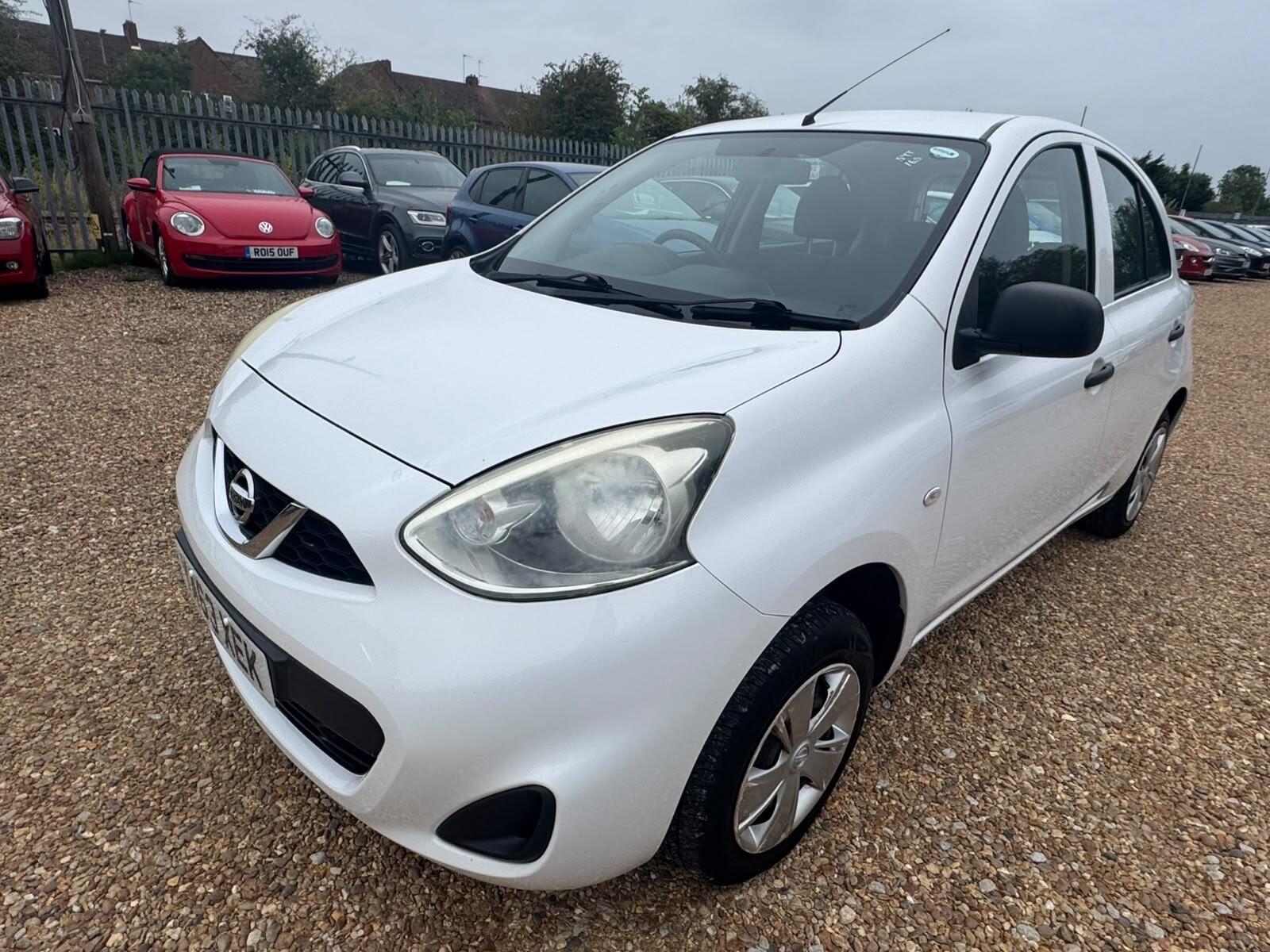Nissan Micra view 3