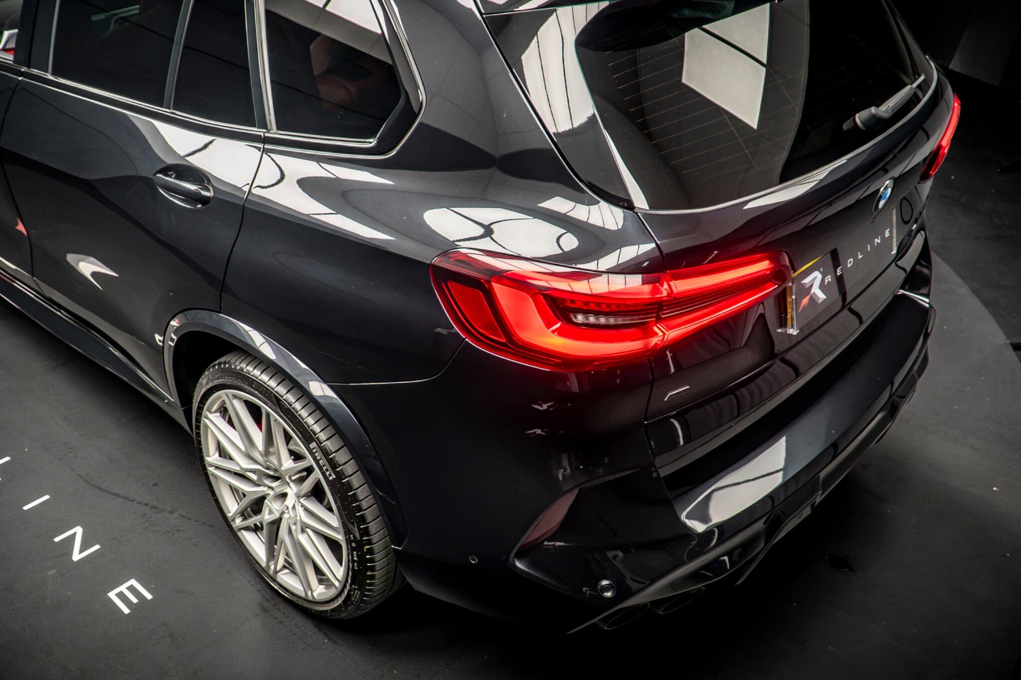 BMW X5 M view 19