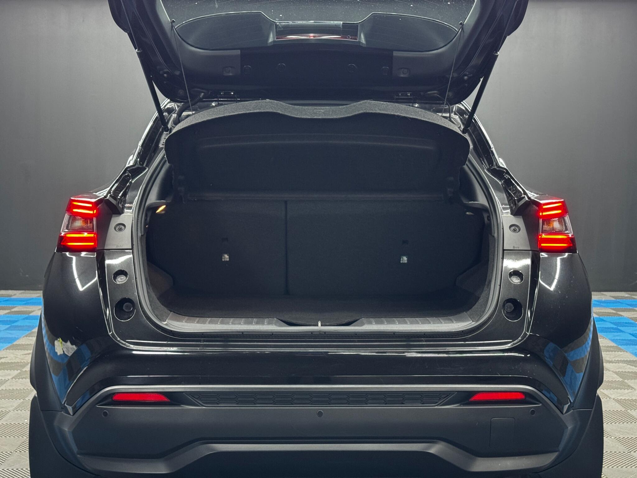 Nissan Juke view 35