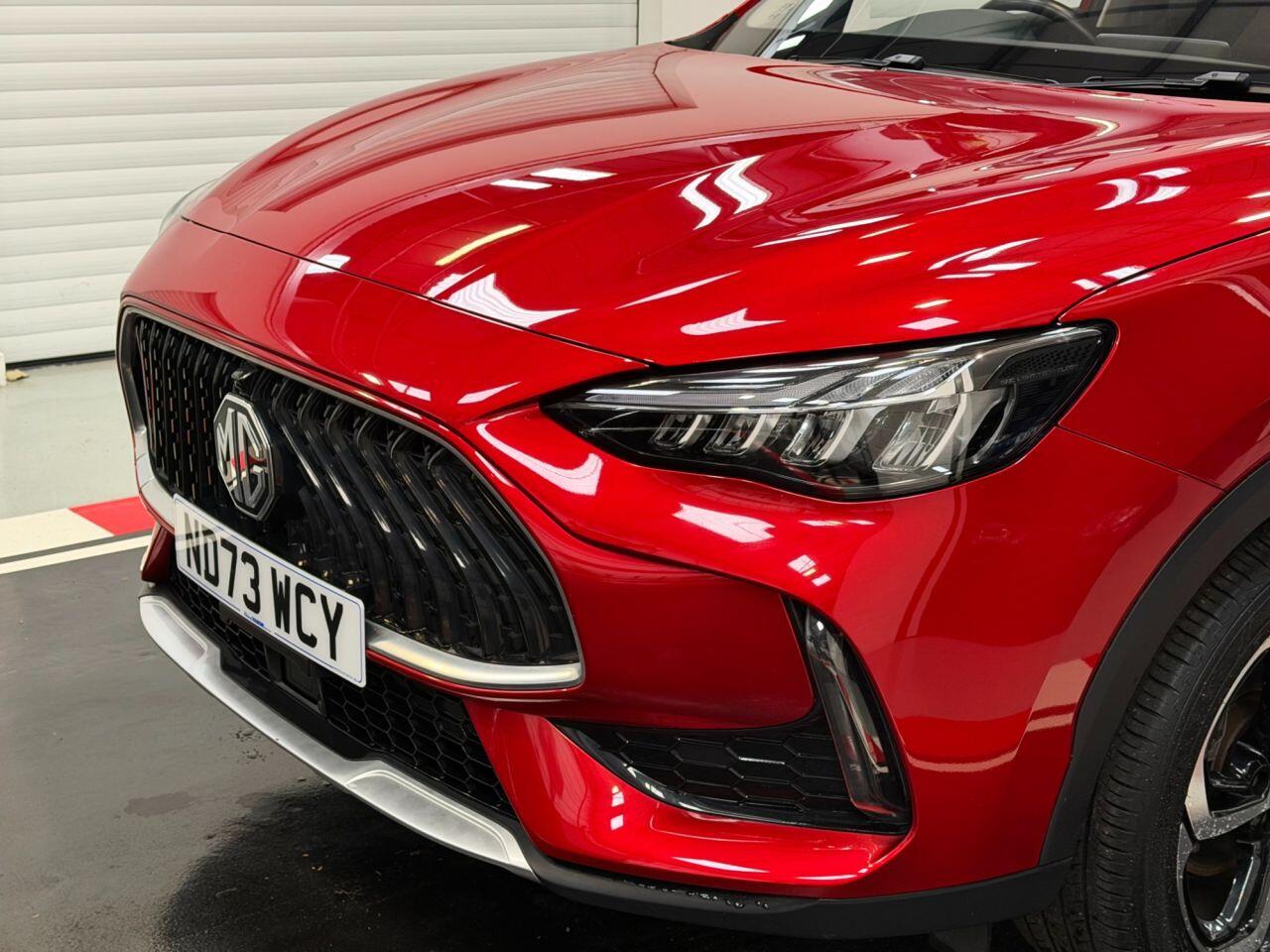 MG MG HS view 19