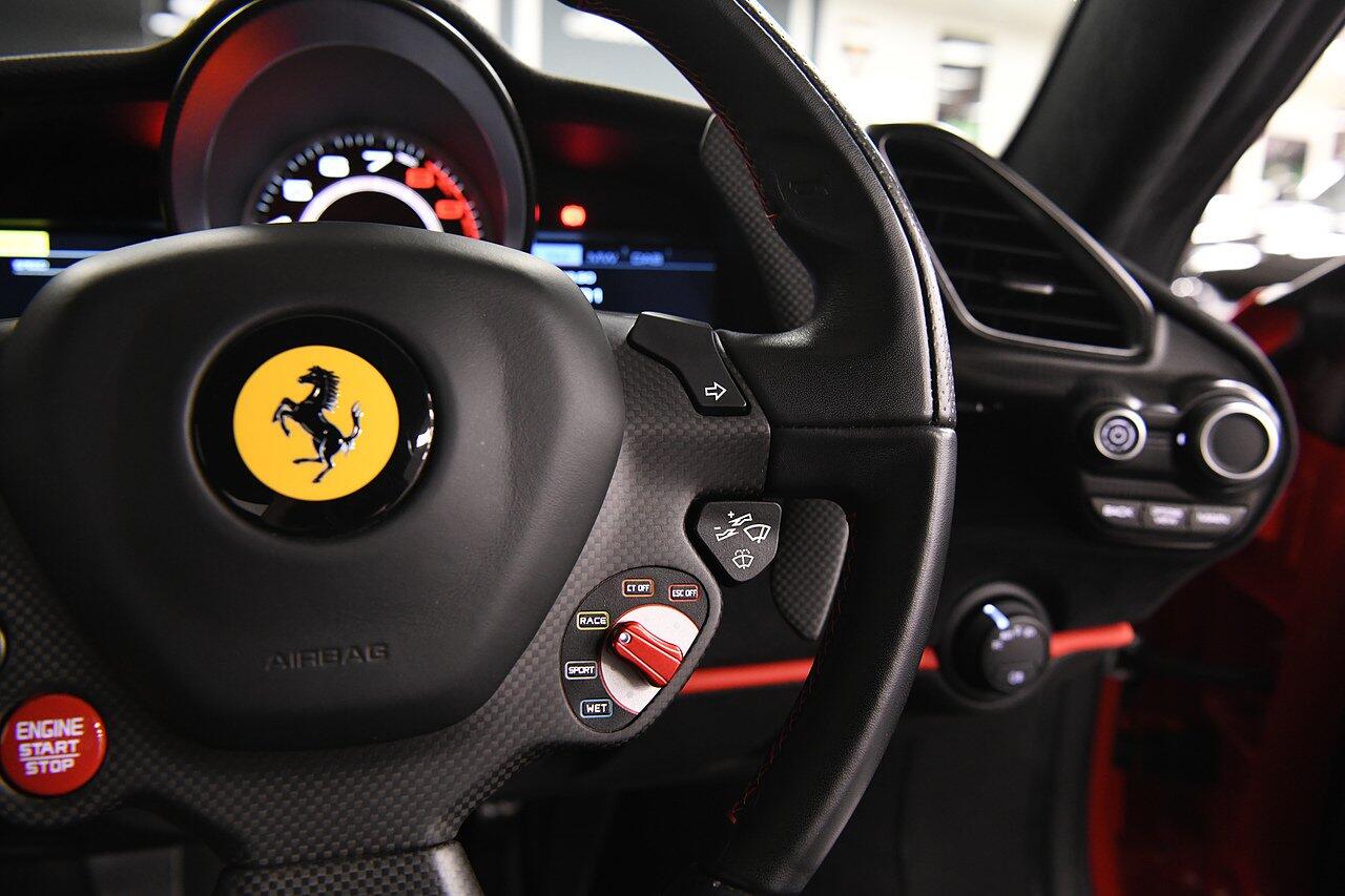 Ferrari 488 view 26