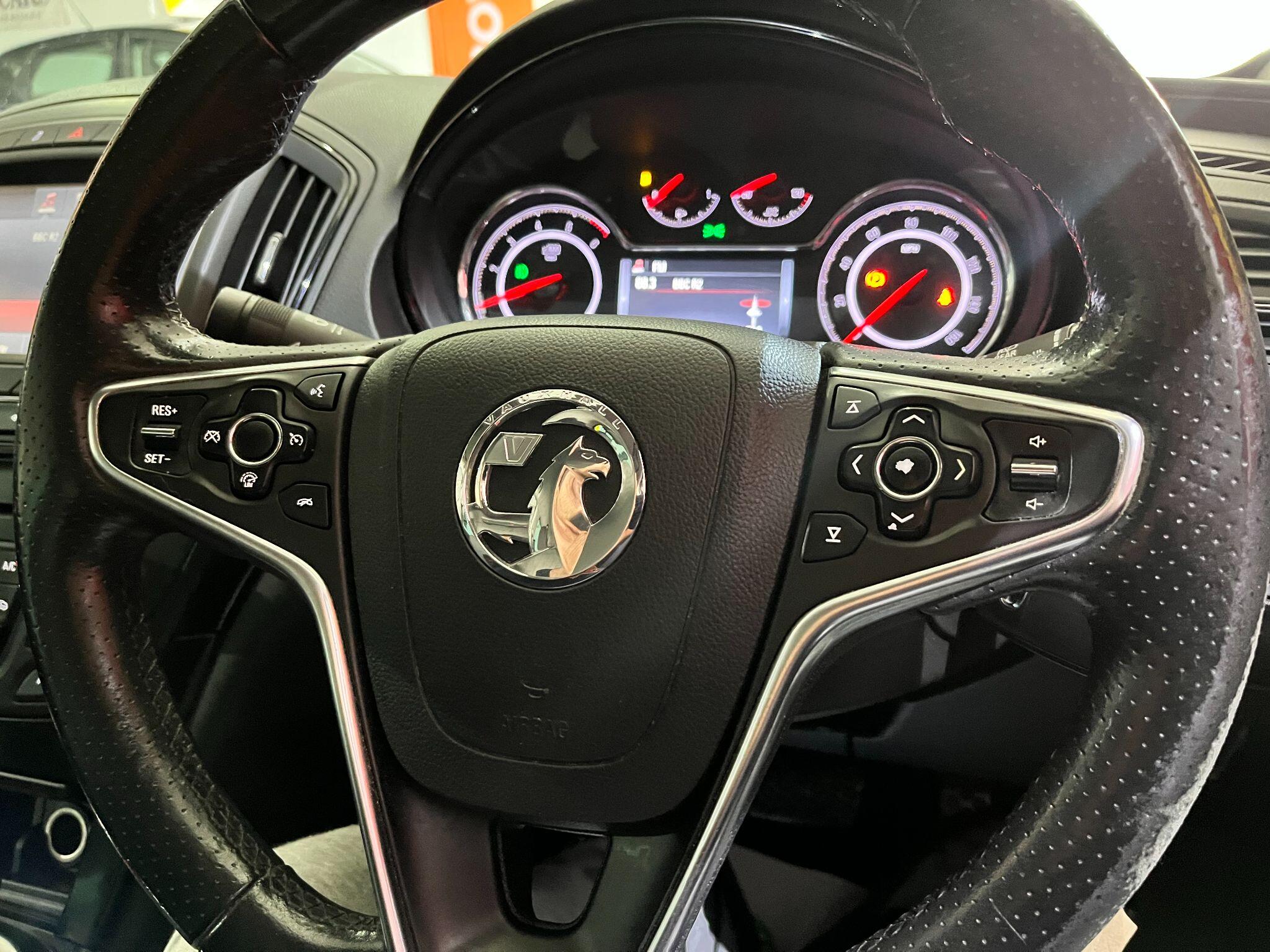 Vauxhall Insignia view 12