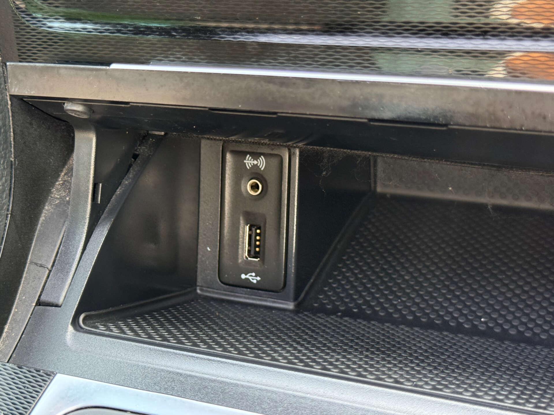 Volkswagen Golf view 62