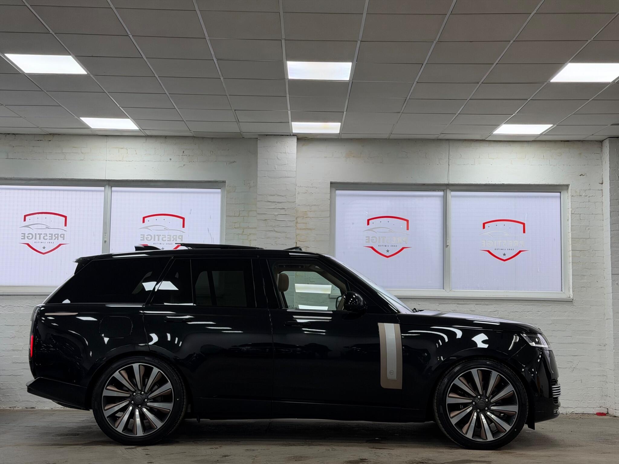 Land Rover Range Rover view 26