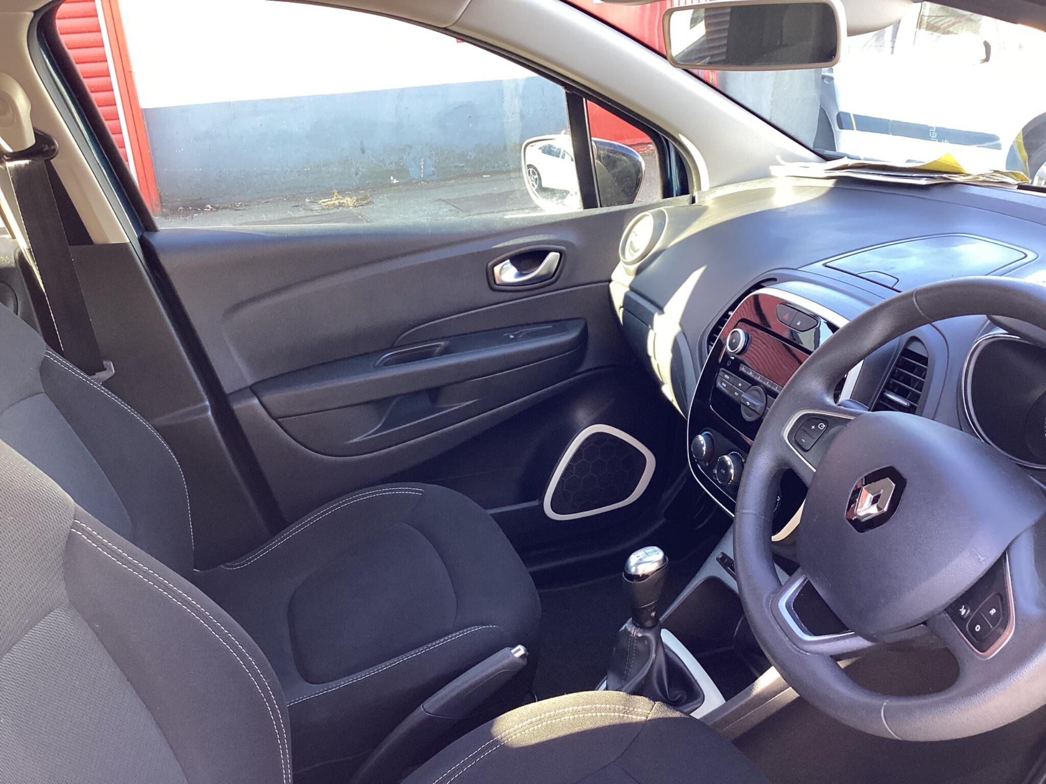 Renault Captur view 11