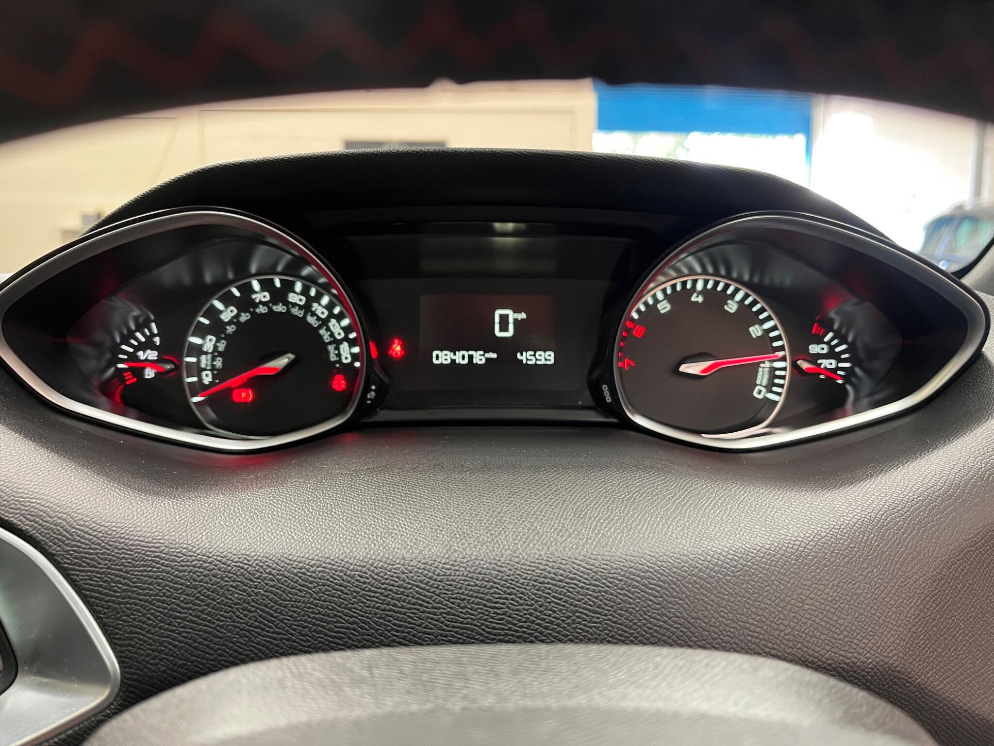 Peugeot 308 view 15