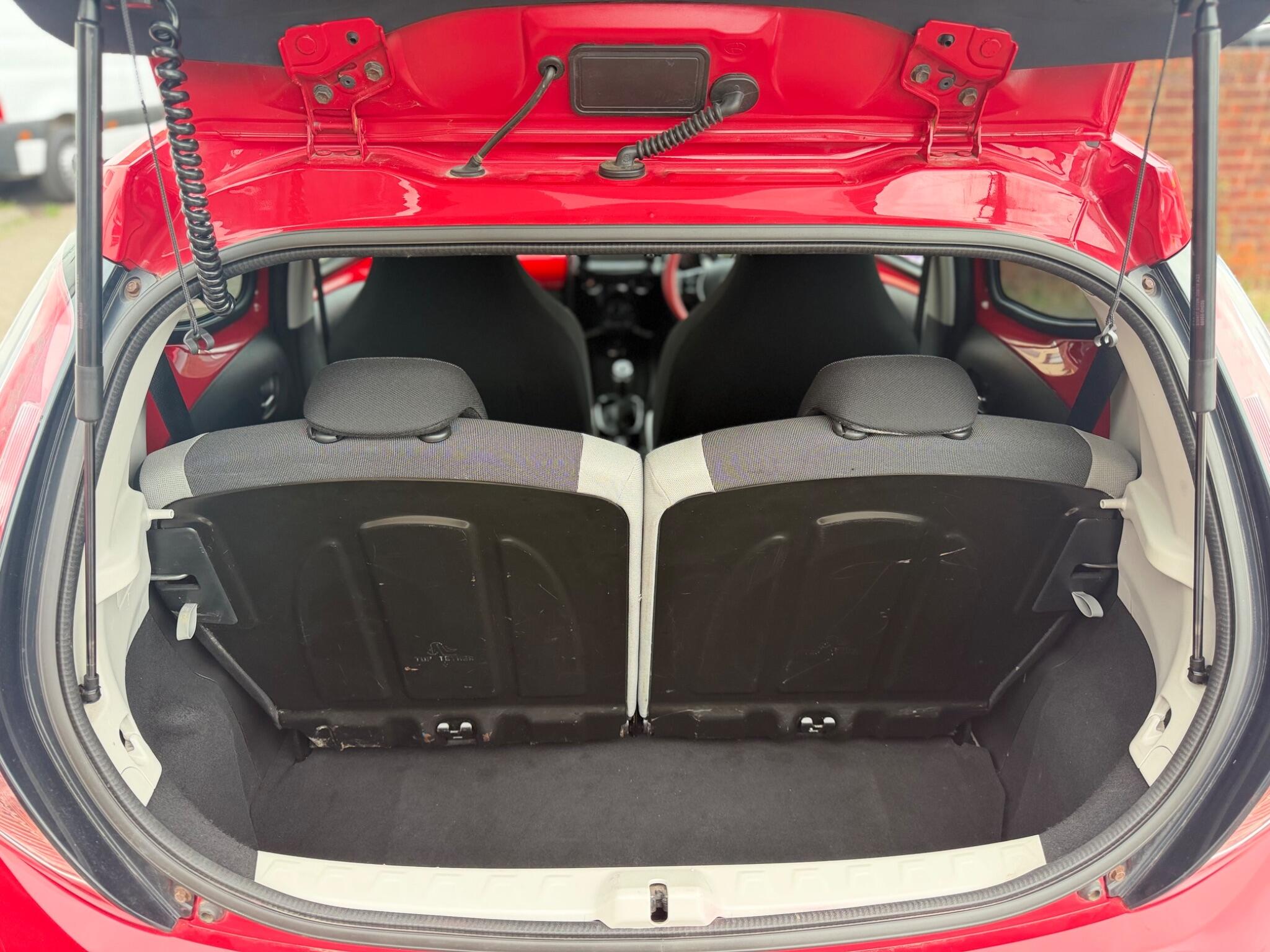 Toyota Aygo view 24