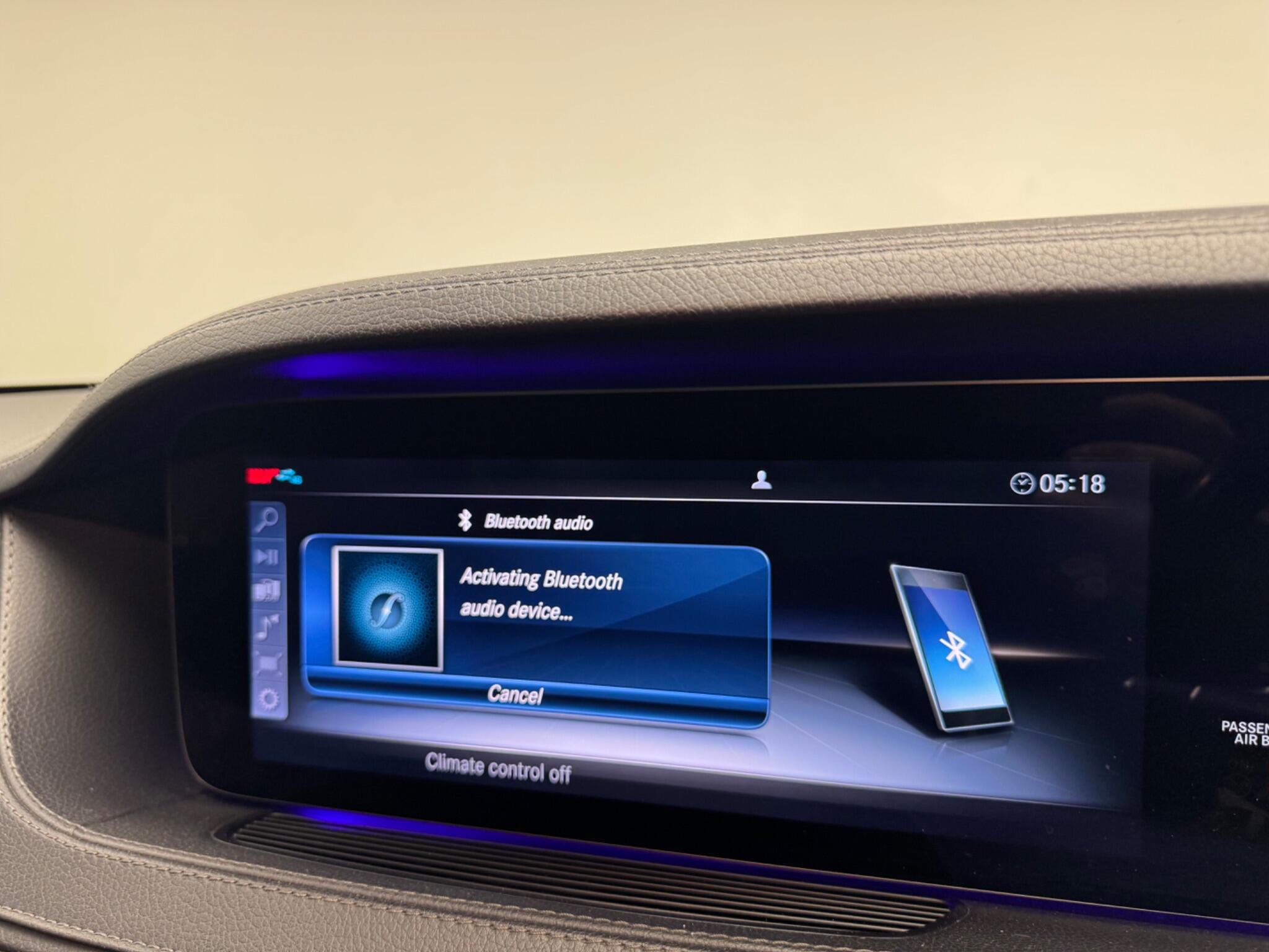Mercedes-Benz S-Class view 17