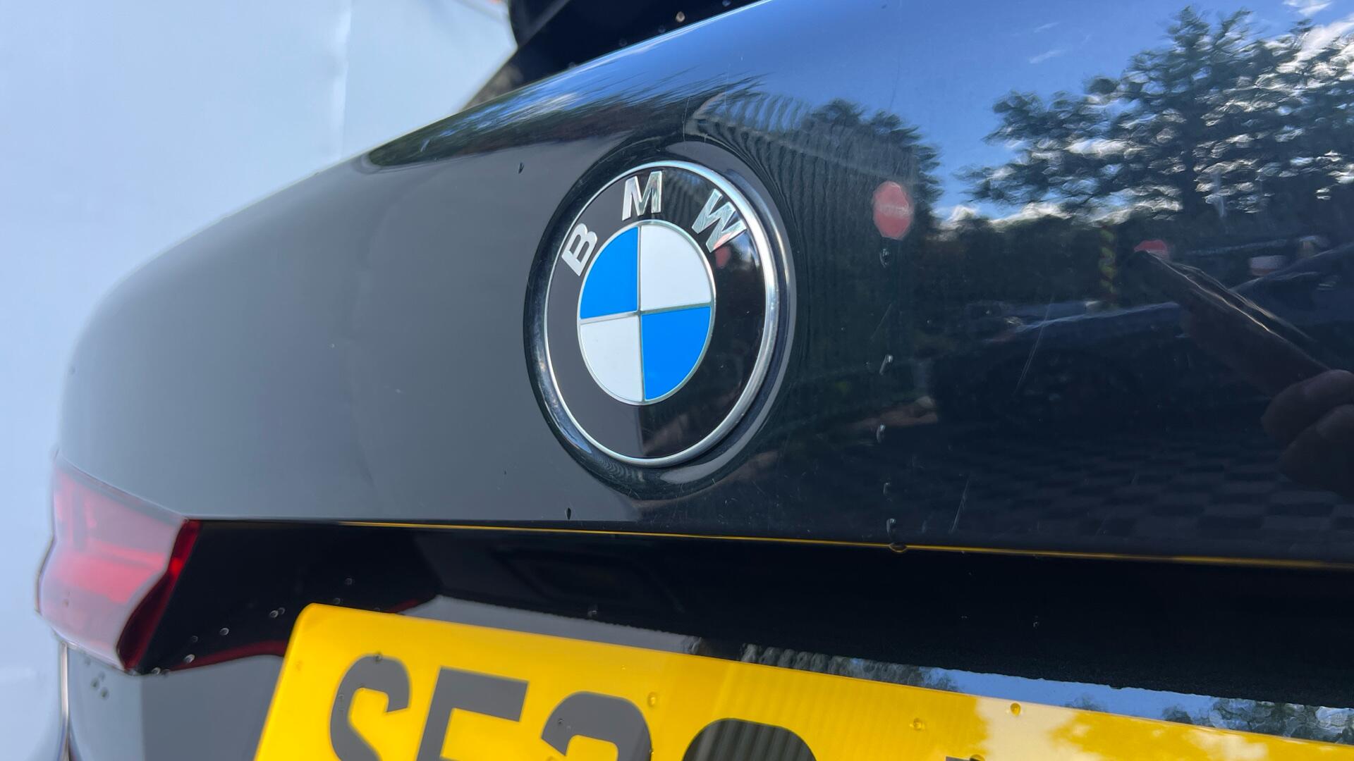BMW 1 Series view 30