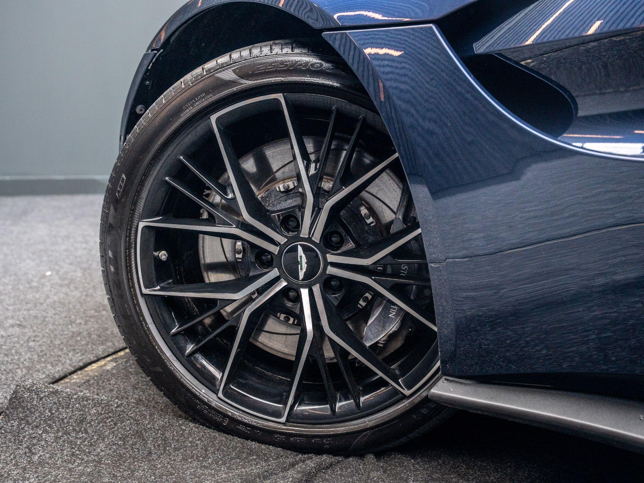 Aston Martin Vantage view 25