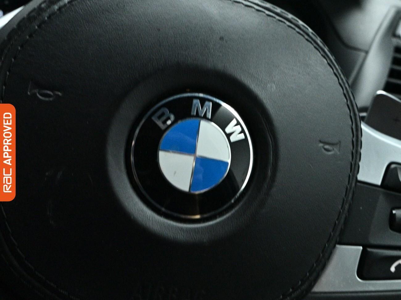 BMW X3 view 22