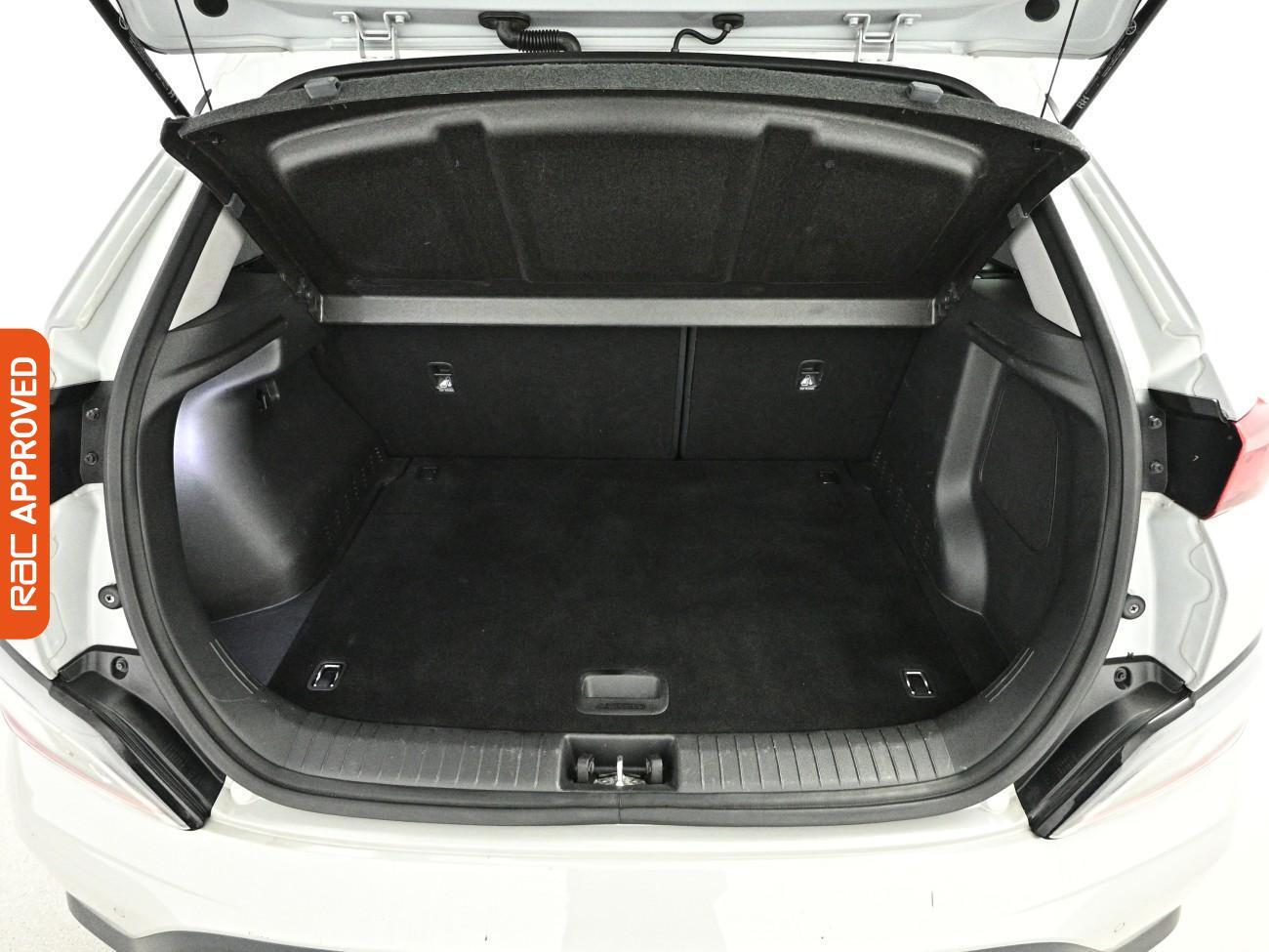 Hyundai Kona view 29