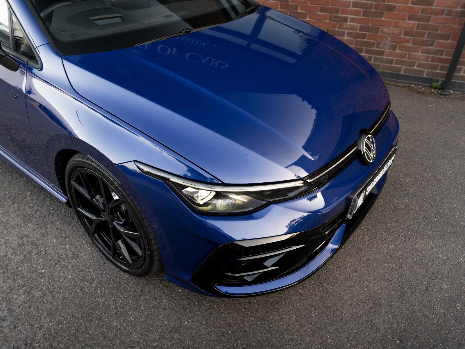 Volkswagen Golf view 9