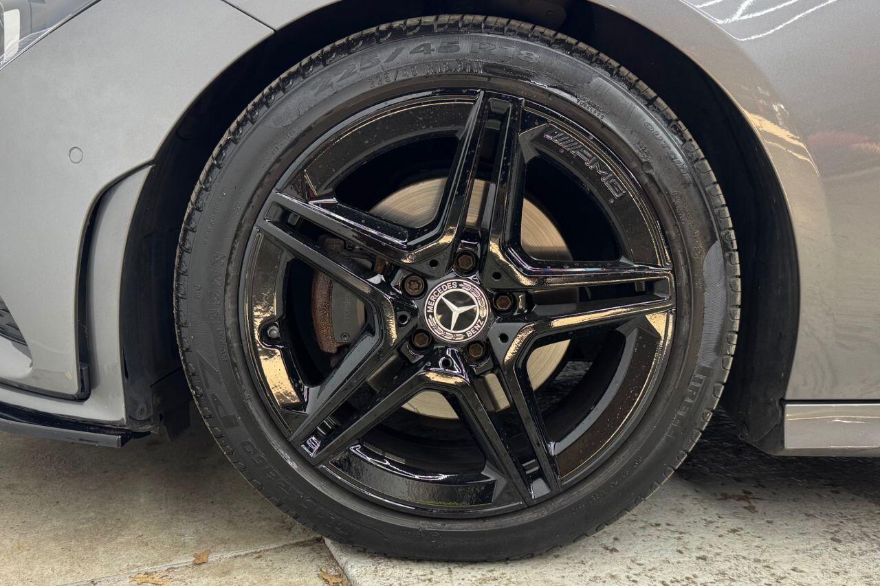 Mercedes-Benz Cla view 41
