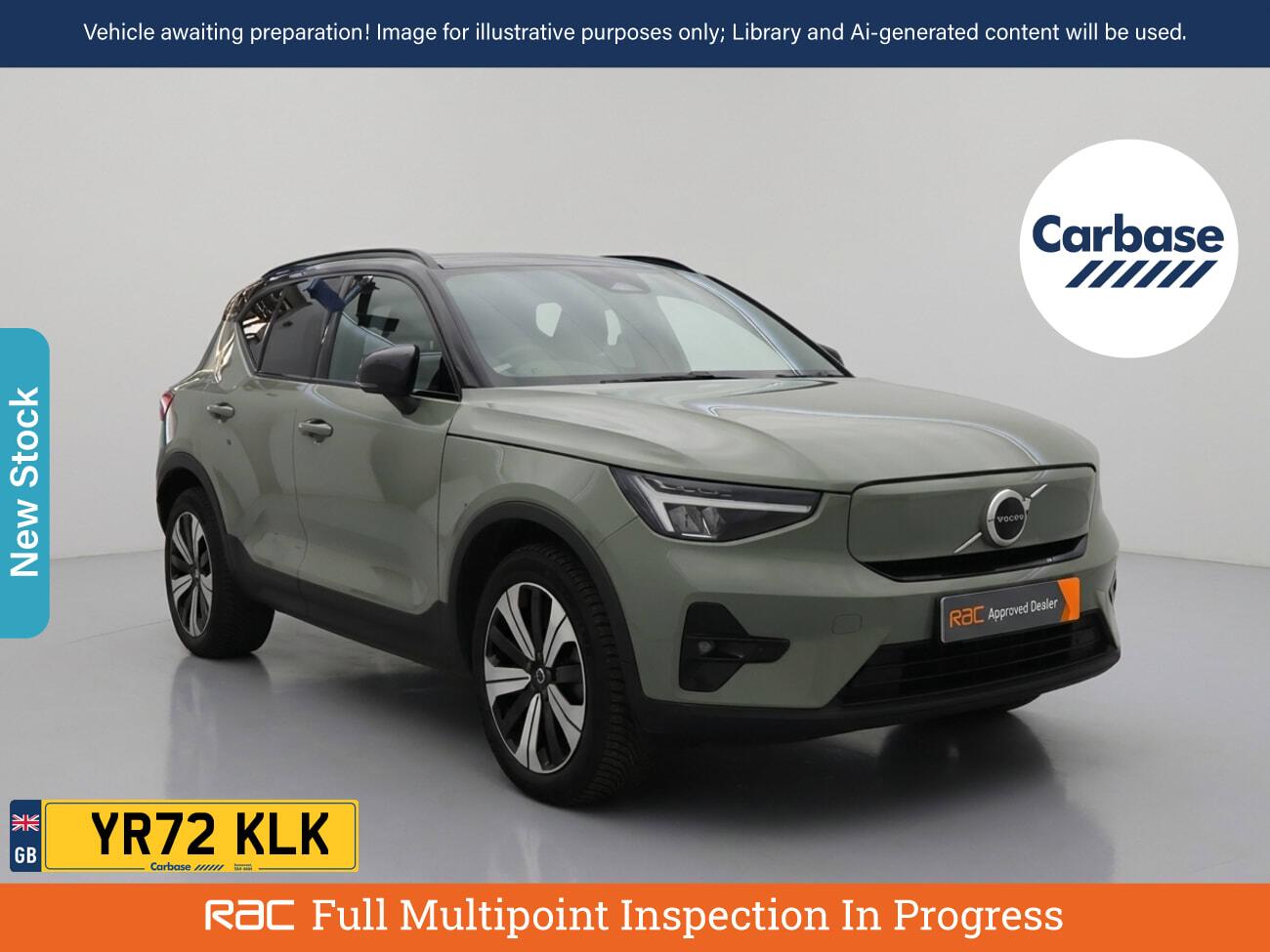 2022 Volvo XC40 in Green for sale