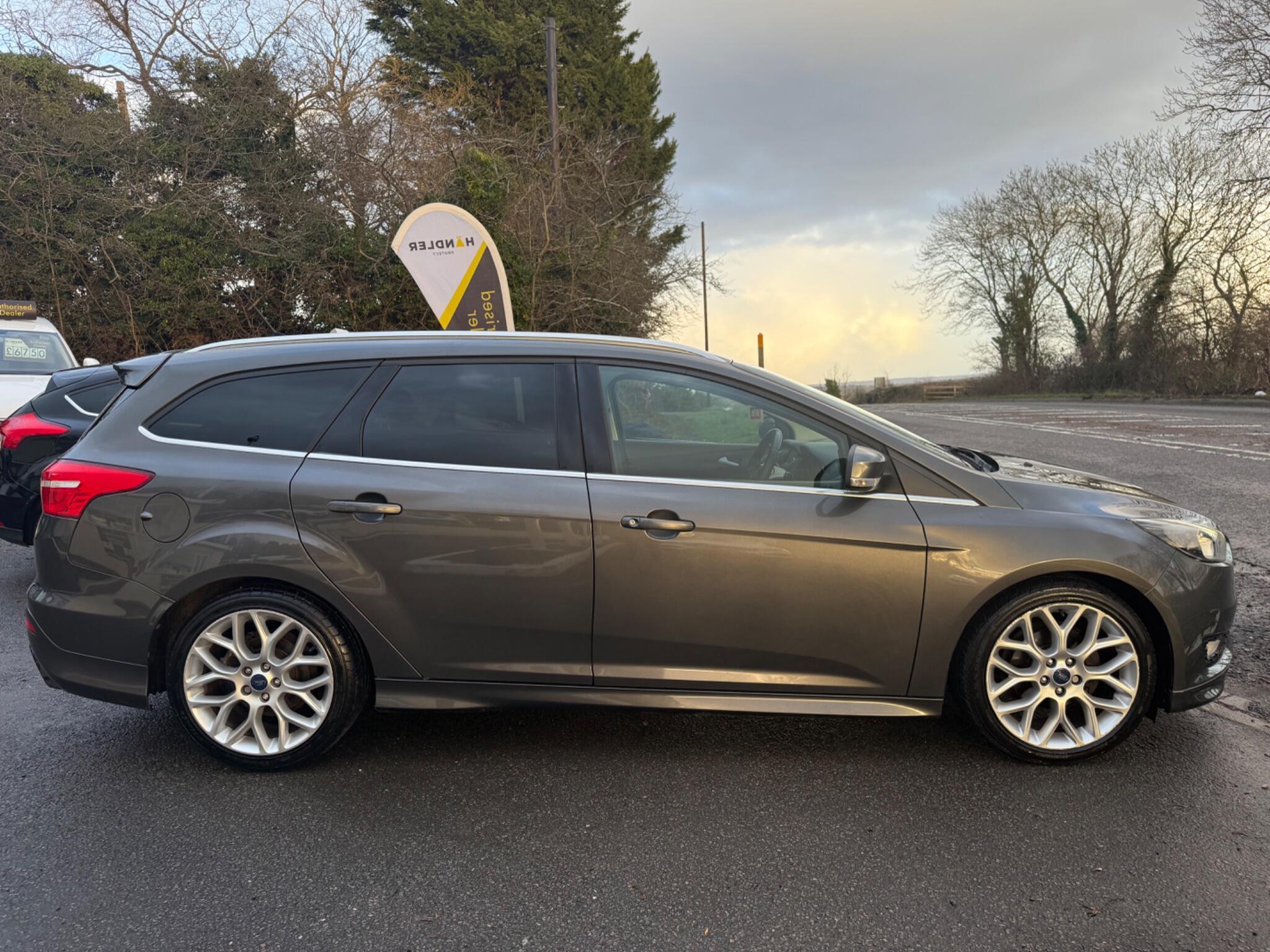 2015 Ford Focus 1.5 TDCi Zetec S Euro 6 (s/s) 5dr • 92,000 miles image 5