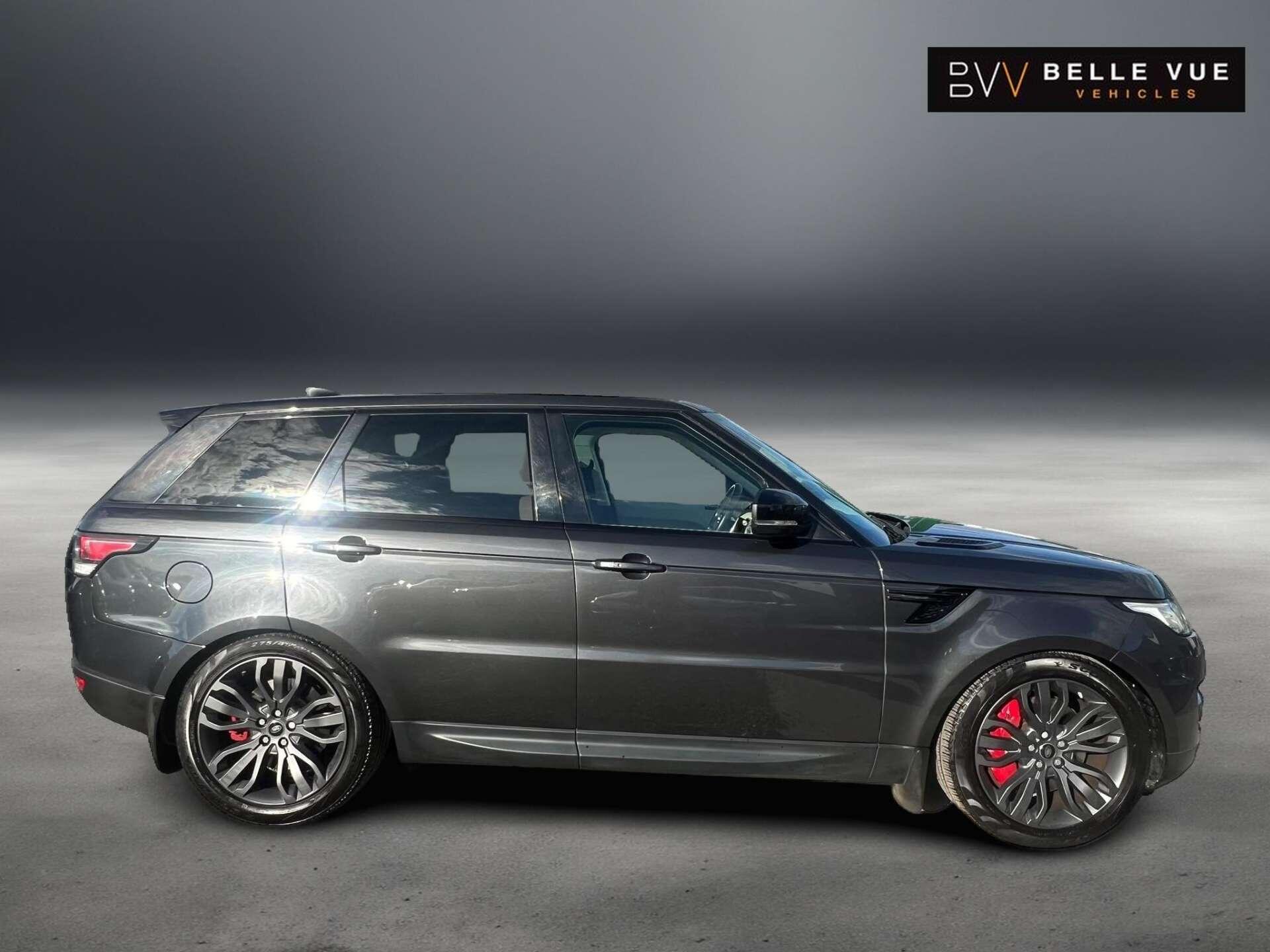 Land Rover Range Rover Sport view 2