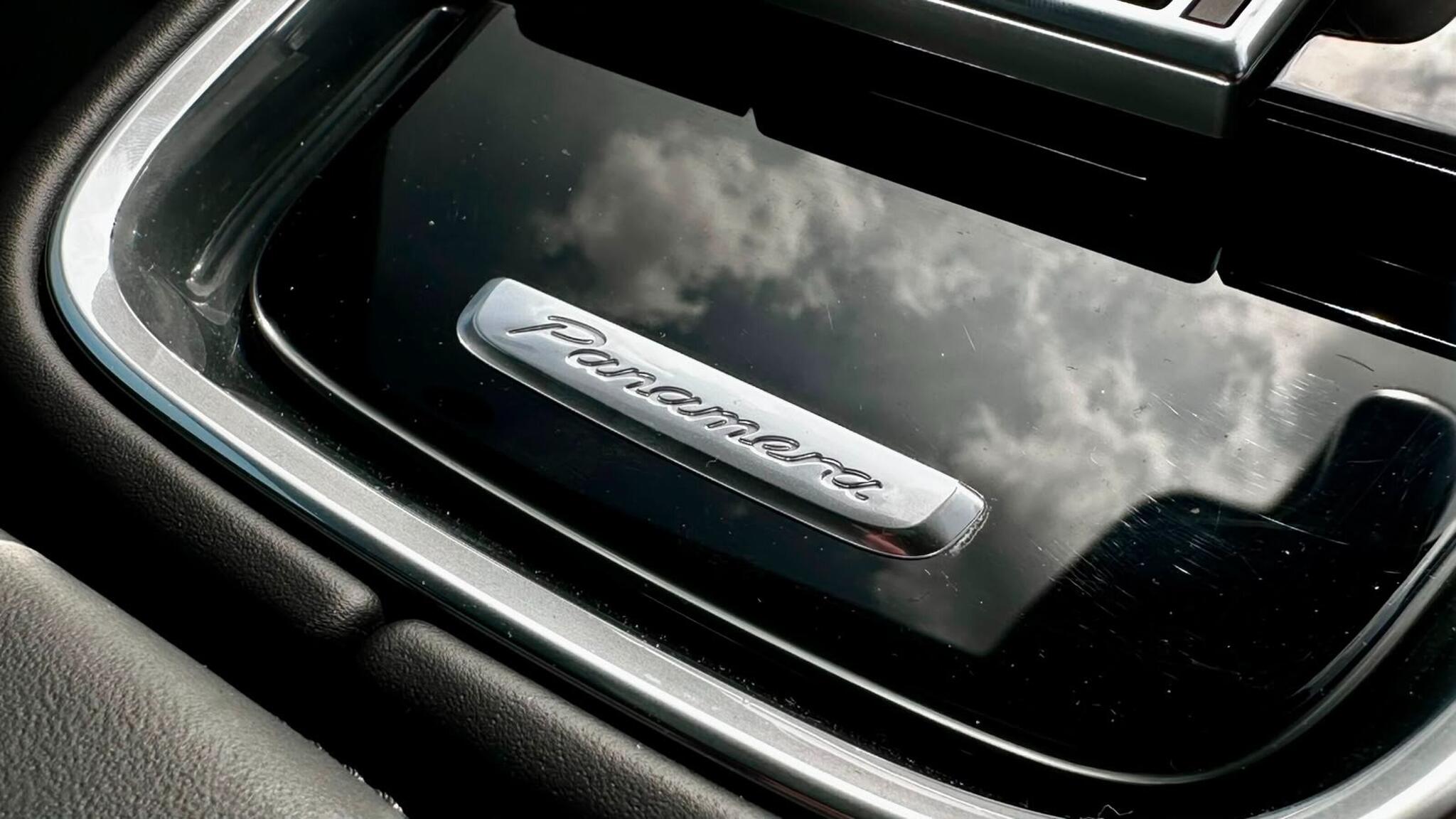 Porsche Panamera view 52