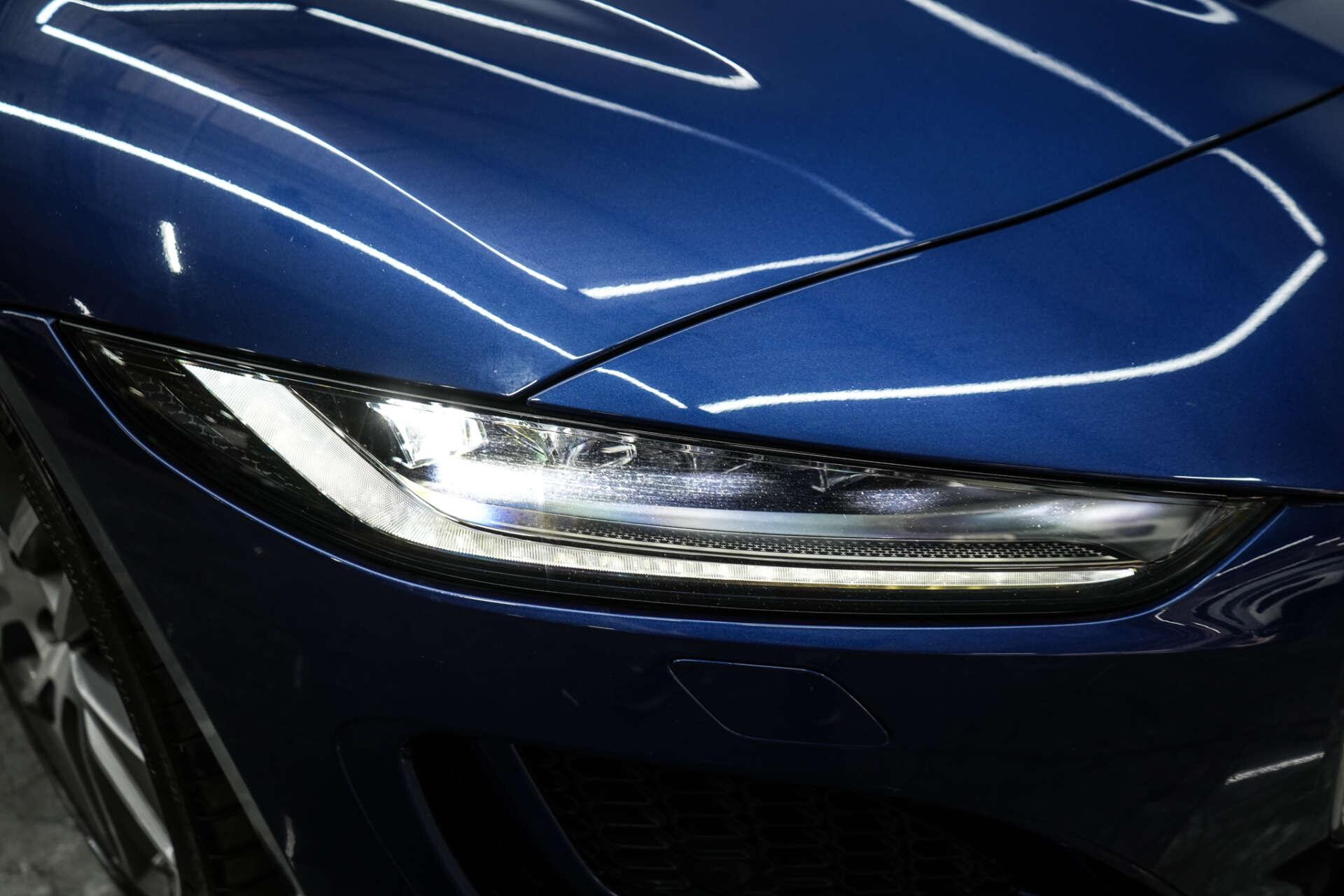 Jaguar F-Type view 39